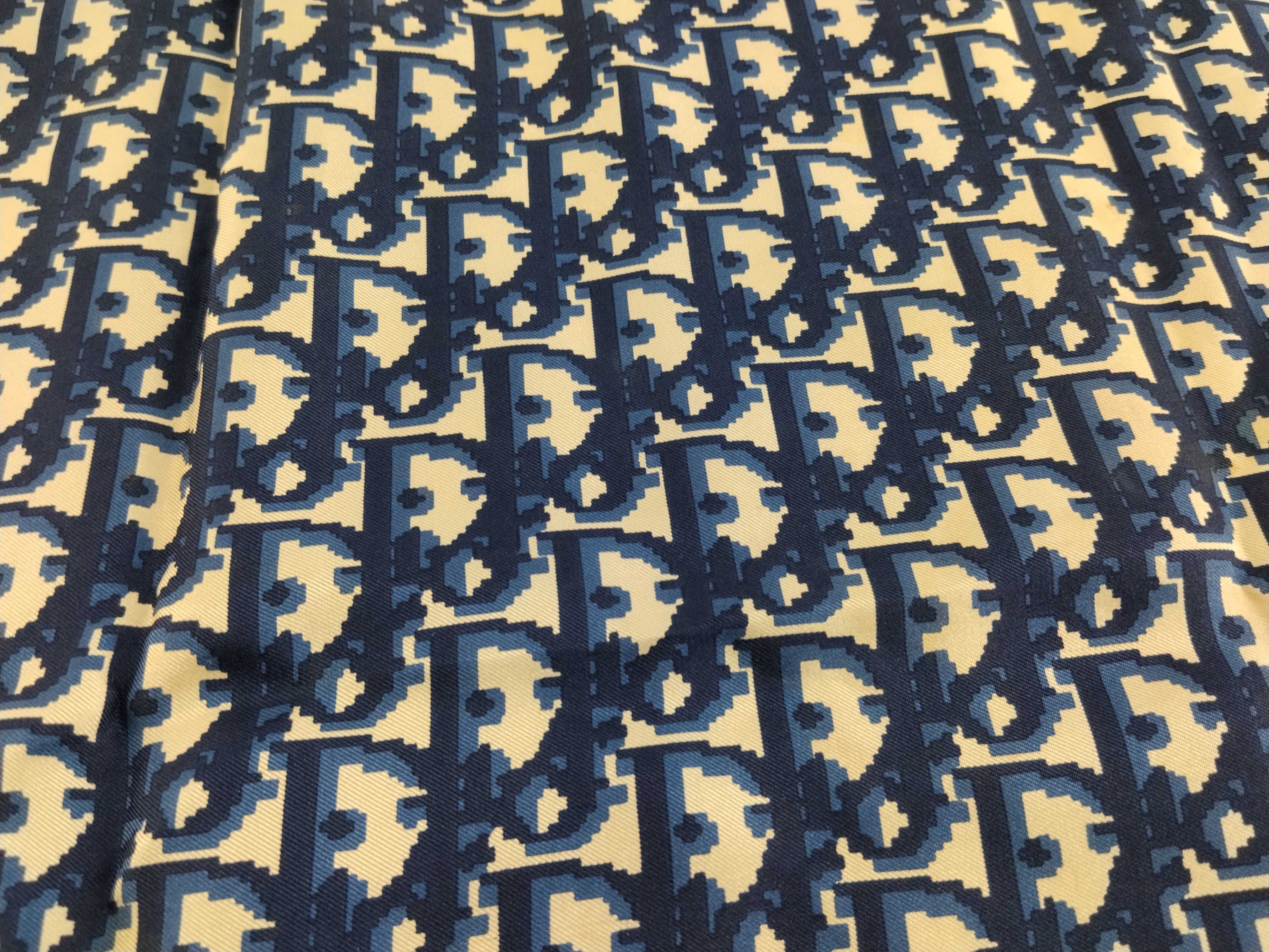 Christian / Scarf / Silk Other Accessories — view 9