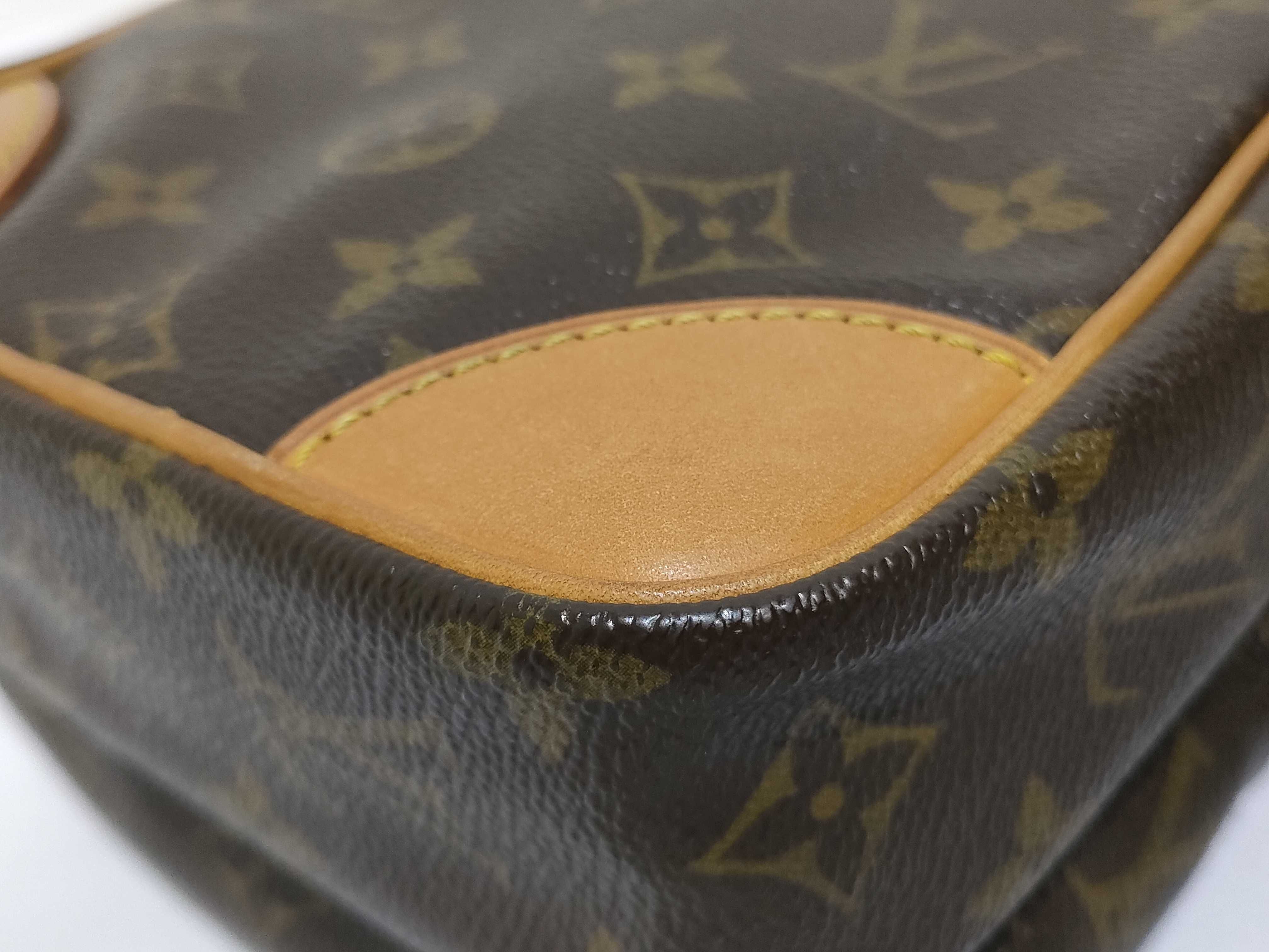 Monogram Amazon M45236 TH1919 Brown Shoulder Bag — view 6
