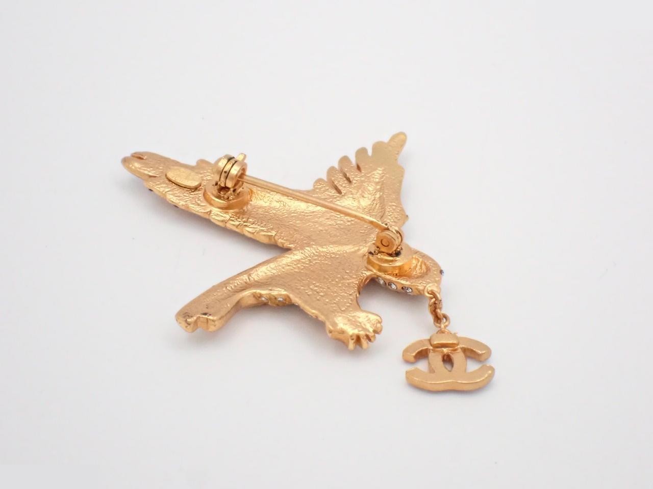 Eagle Brooch 01P — view 2