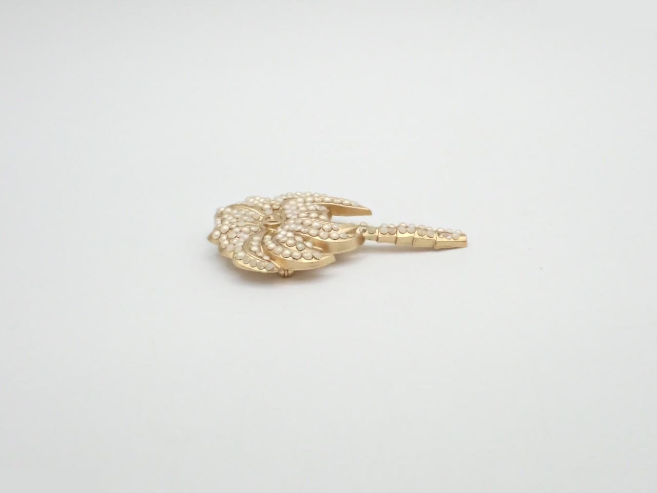 Brooch, Coco Mark, Pearl, Palm Tree, Gold — view 3