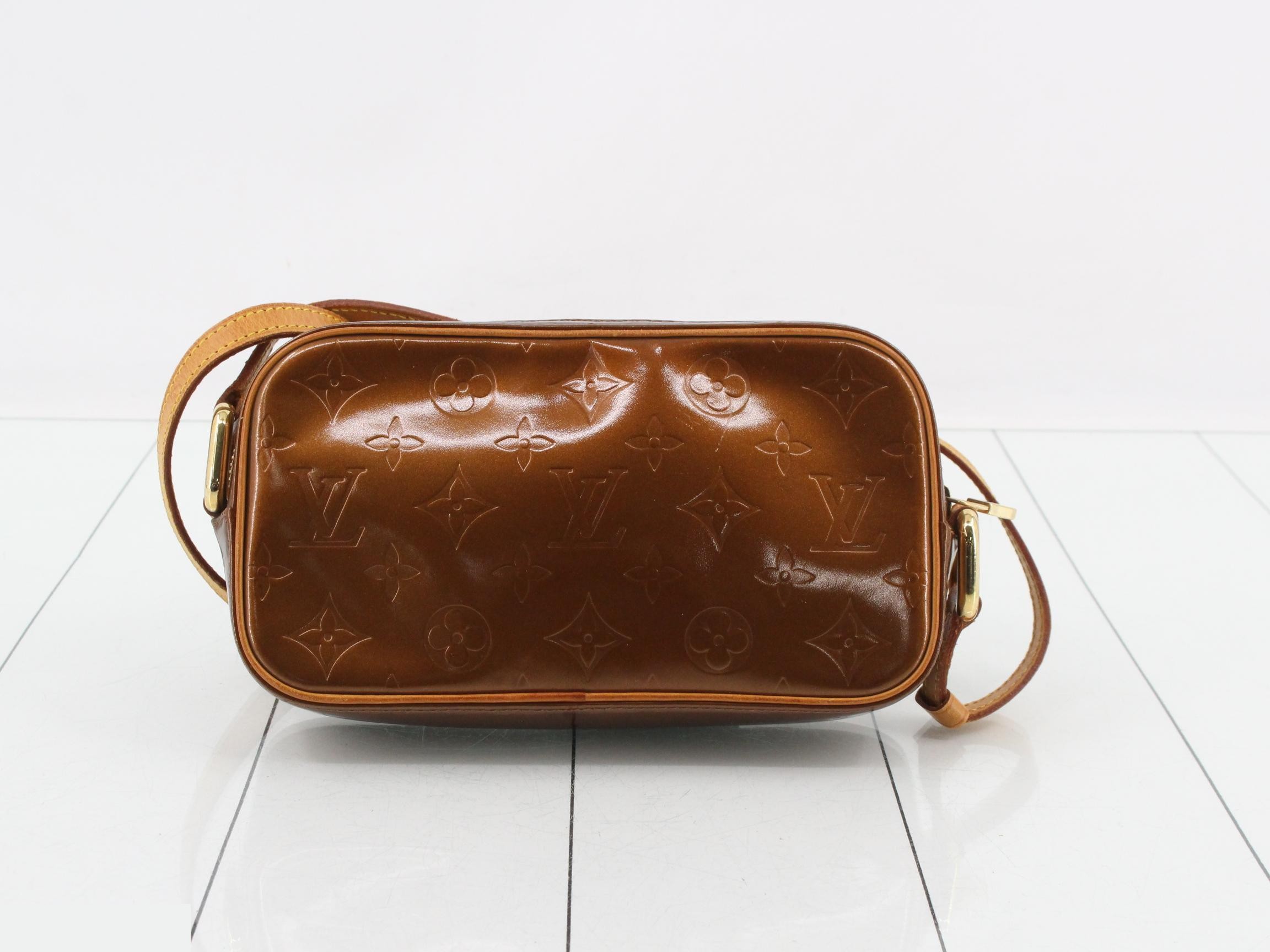 Vernis Christie MM Bronze Shoulder Bag — view 2