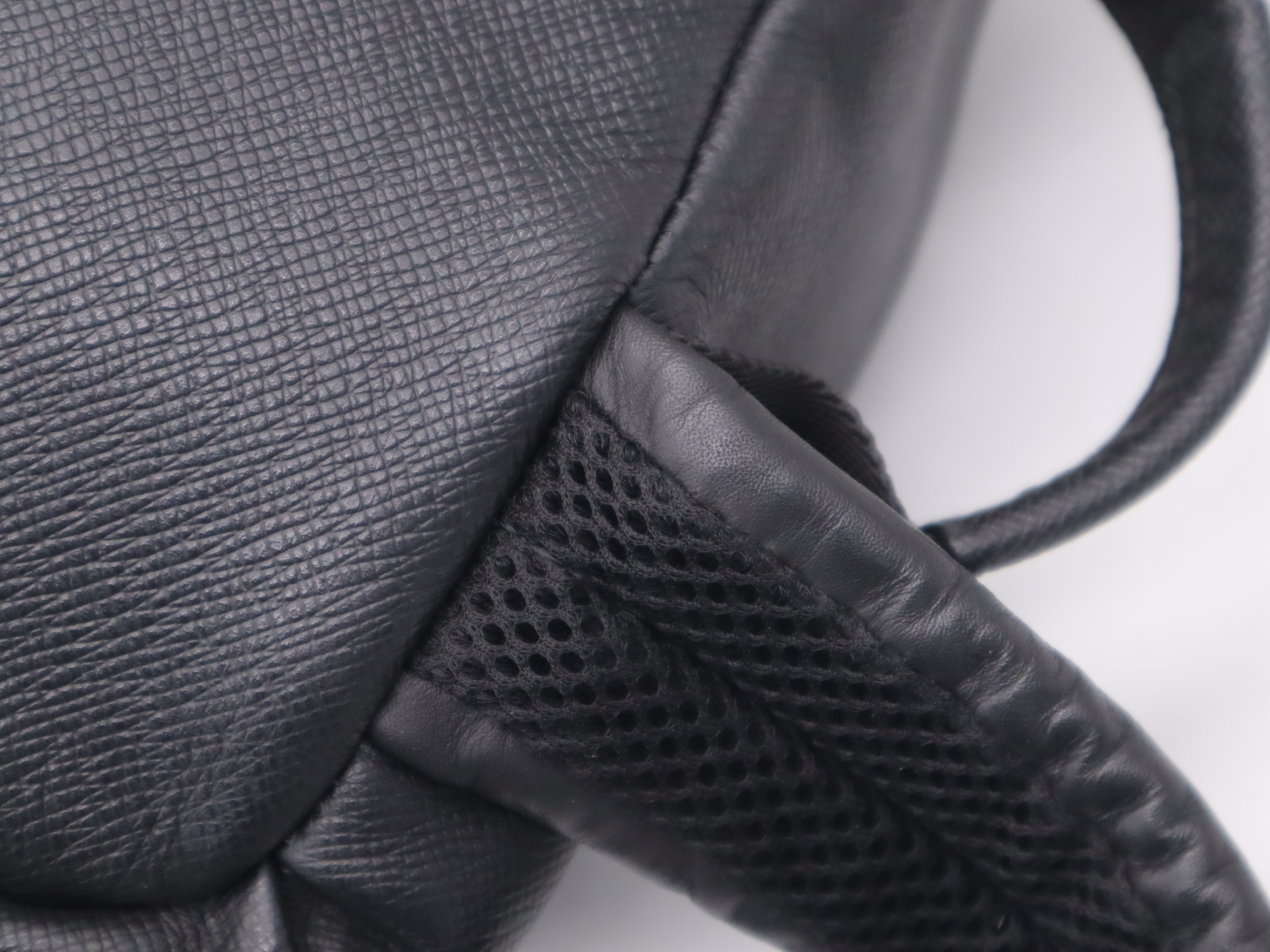 M33450 Taiga Discovery Backpack Noir (Rucksack) — view 7