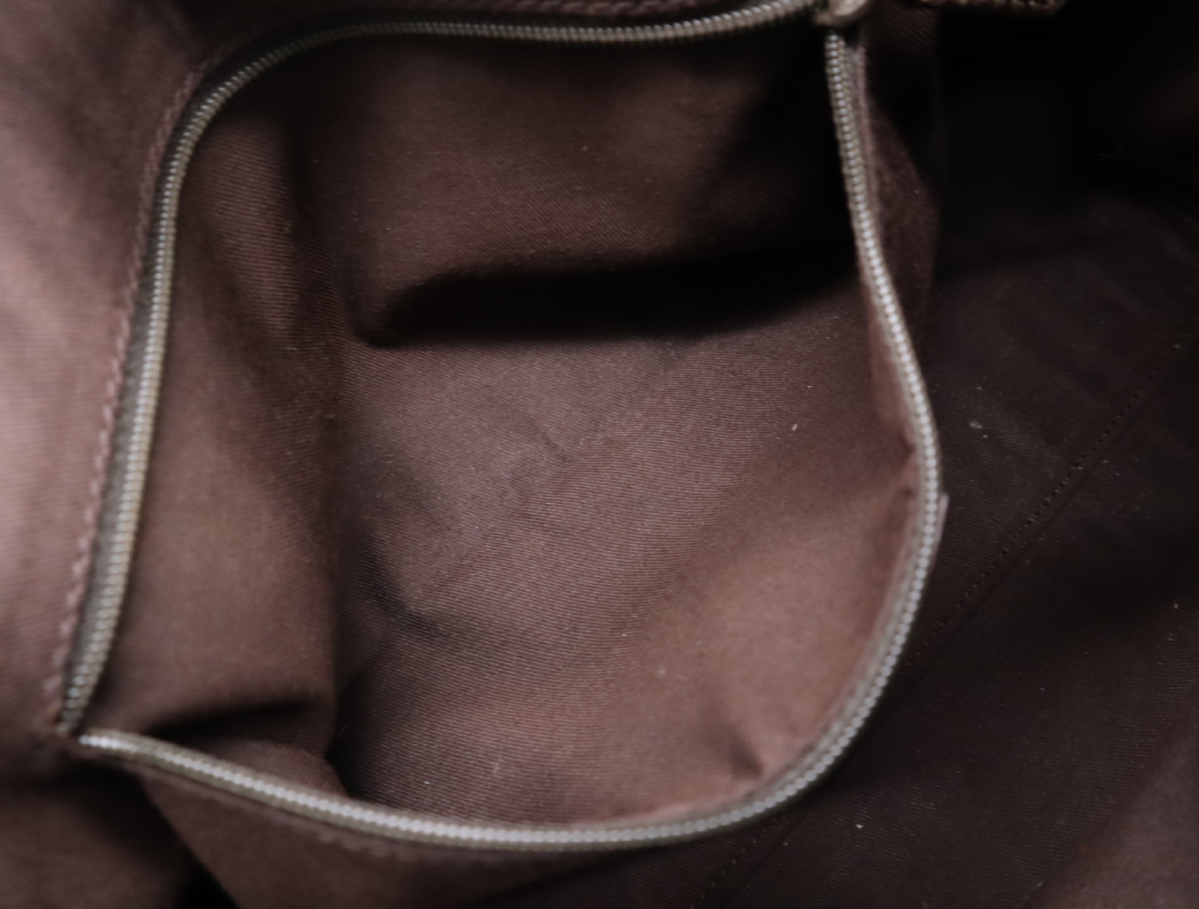 130942 Canvas x Leather GG Canvas Handbag Beige Gold Hardware Handbag — view 15
