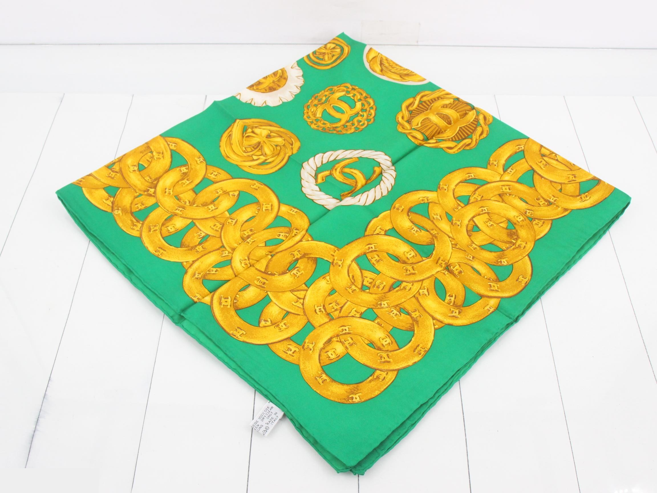Scarf with tag — view 2