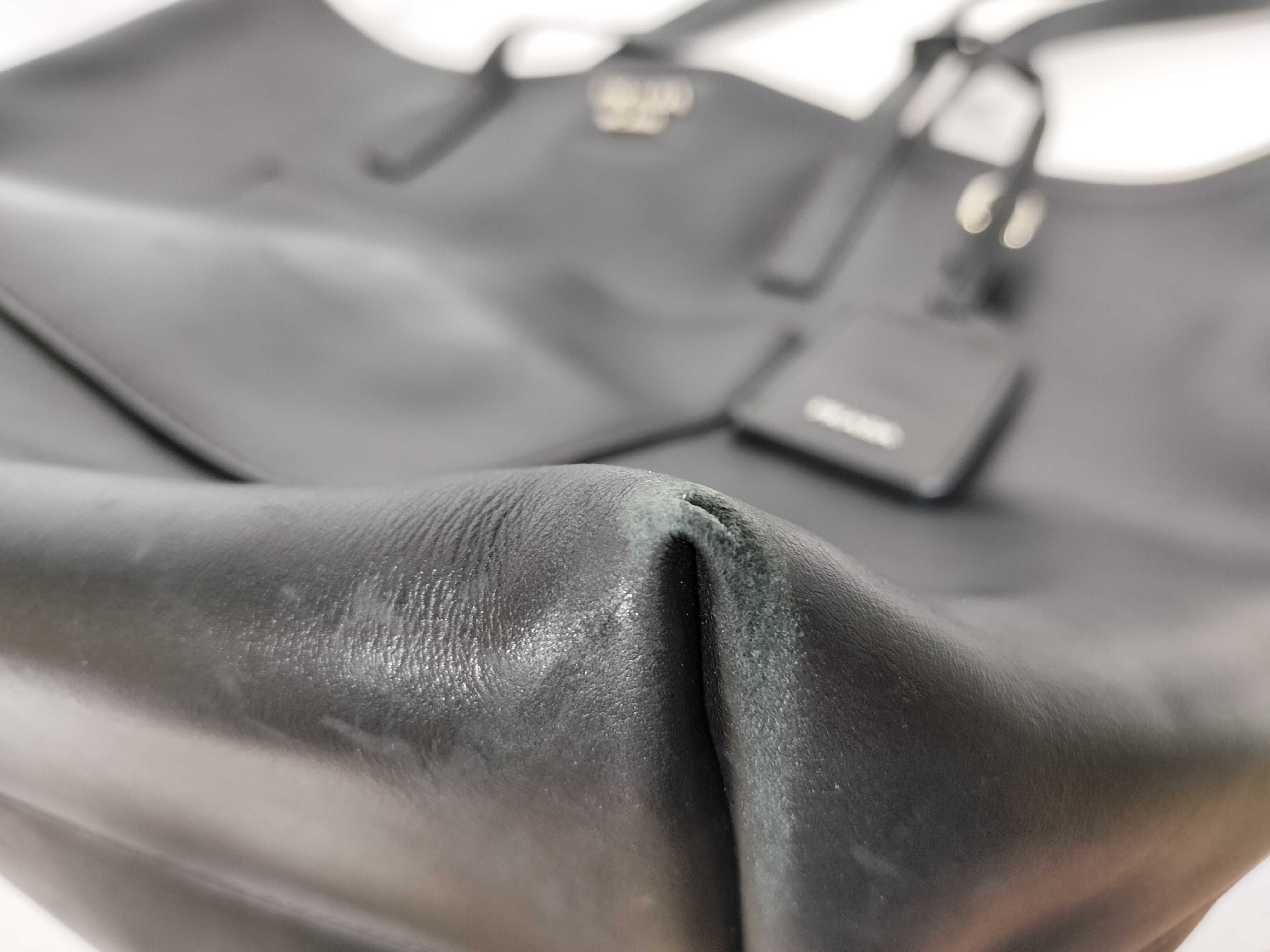 tote bag, leather, black, with logo and pouch. — view 5