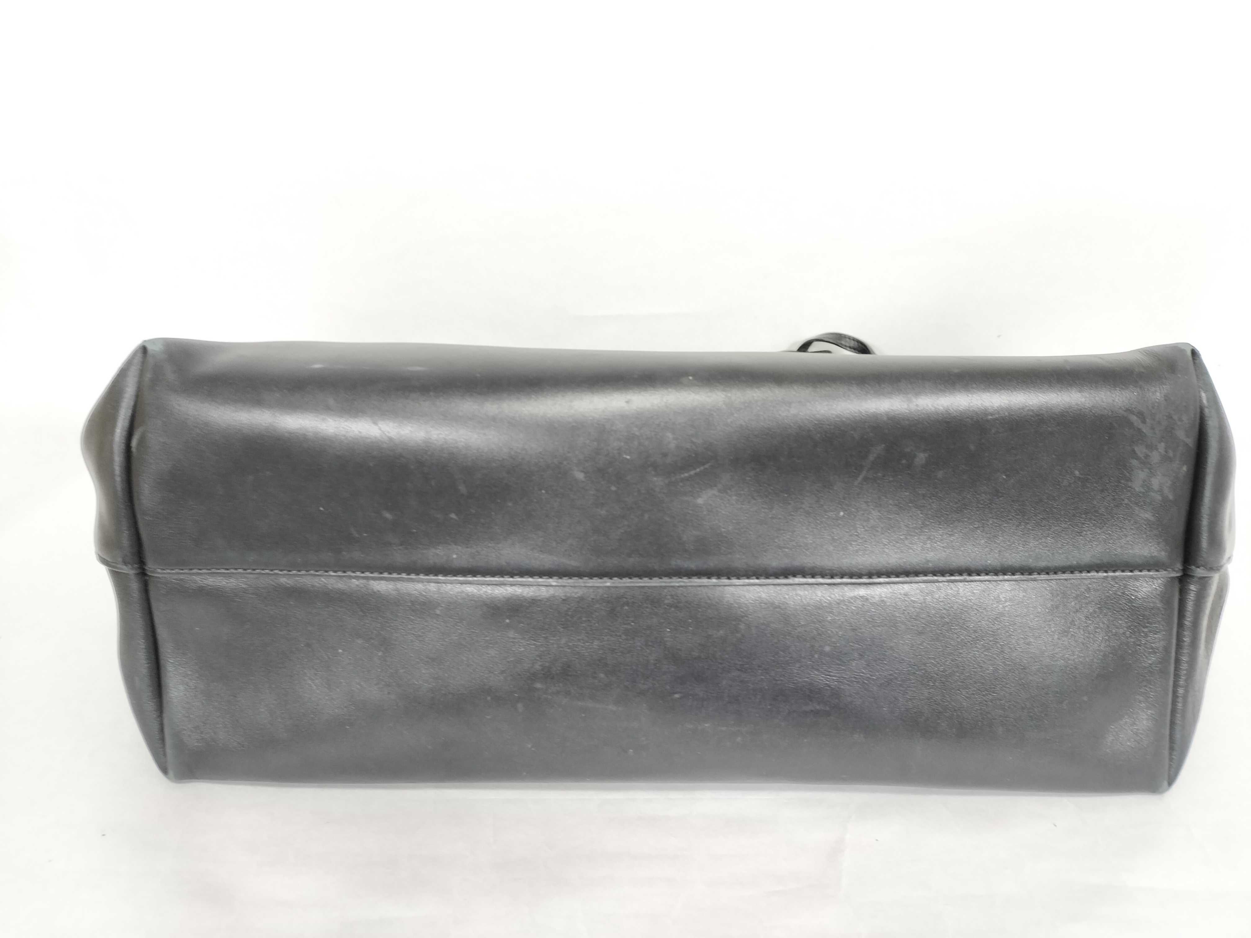 tote bag, leather, black, with logo and pouch. — view 6
