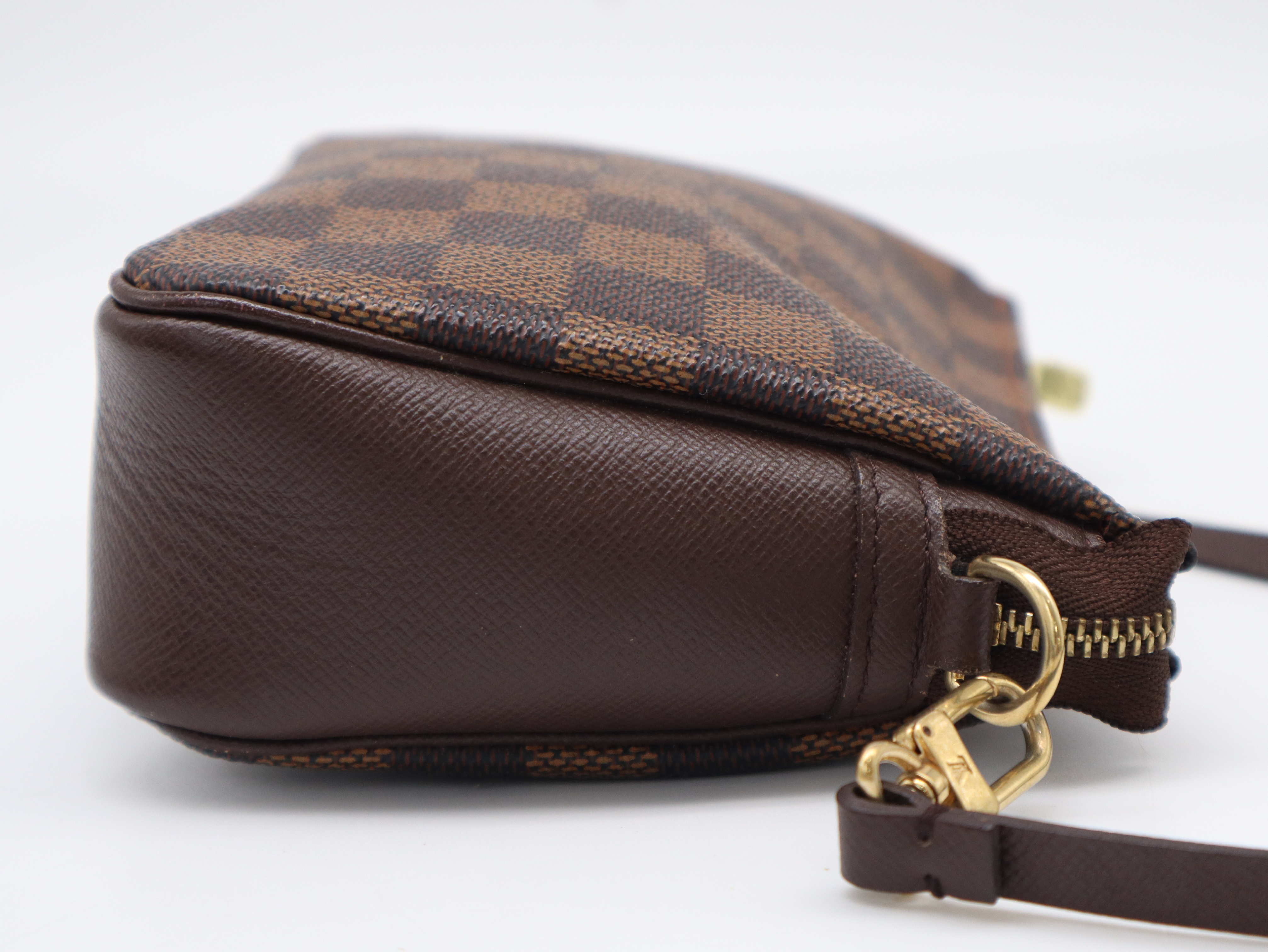 N51982 Damier Trousse Makeup Pouch — view 4