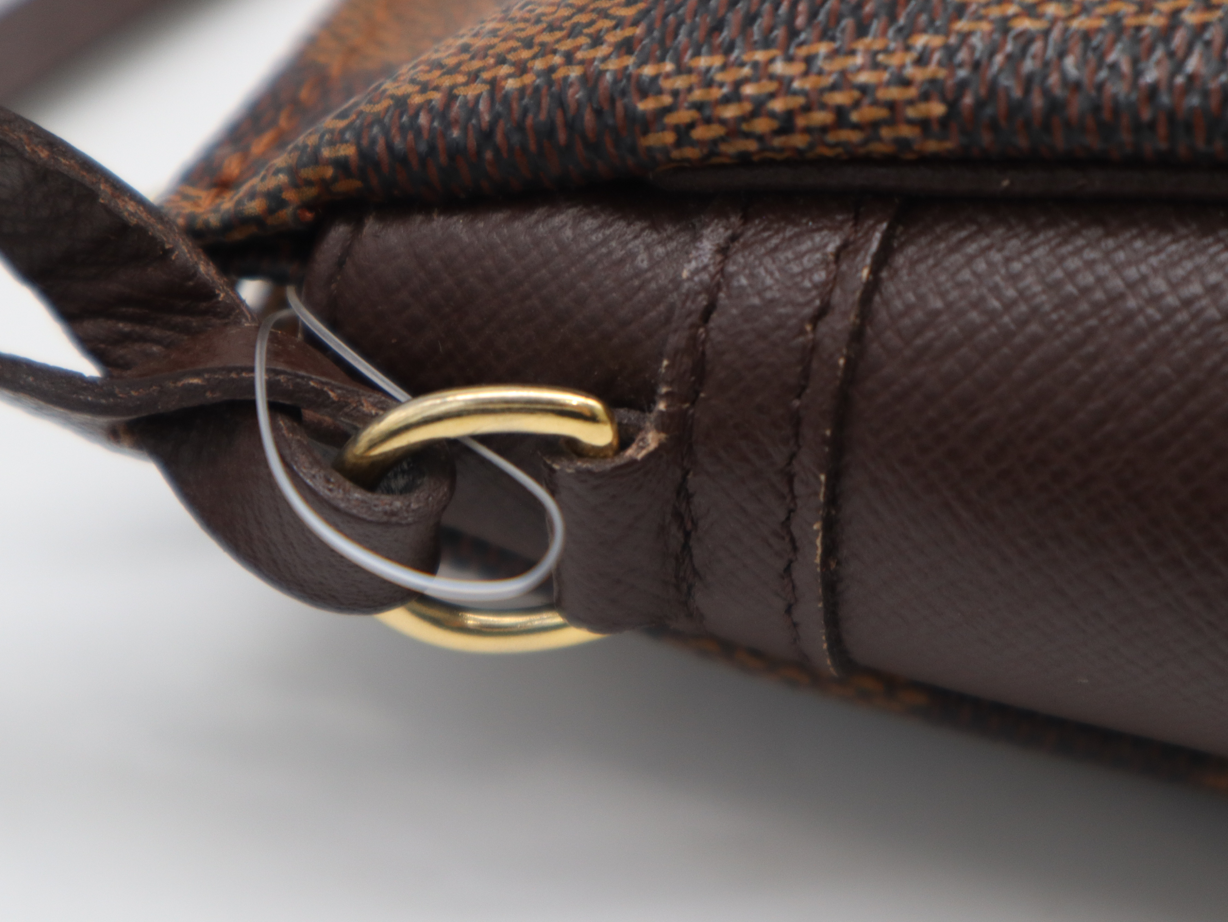 N51982 Damier Trousse Makeup Pouch — view 8