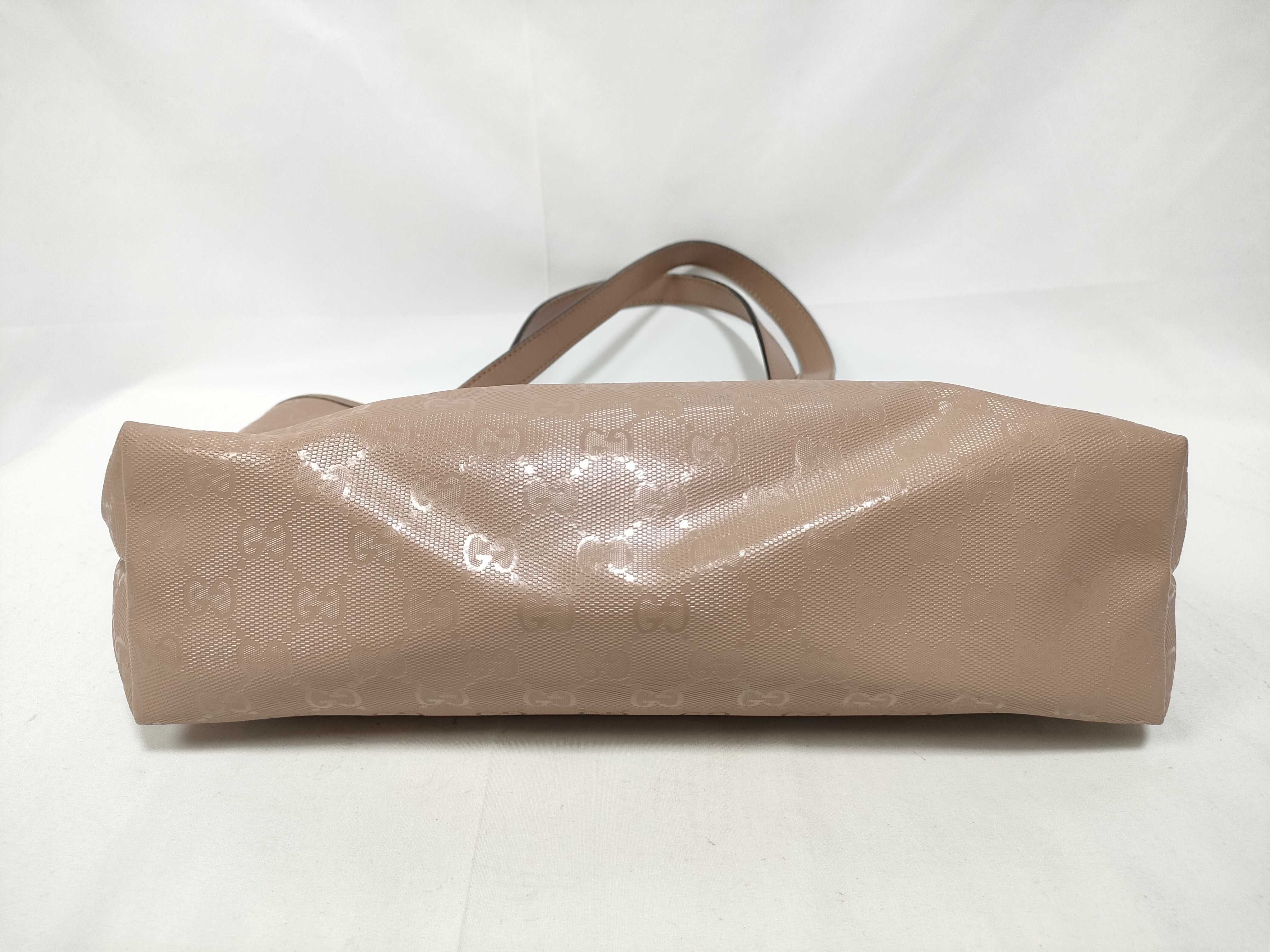 GG Supreme Tote Bag — view 3