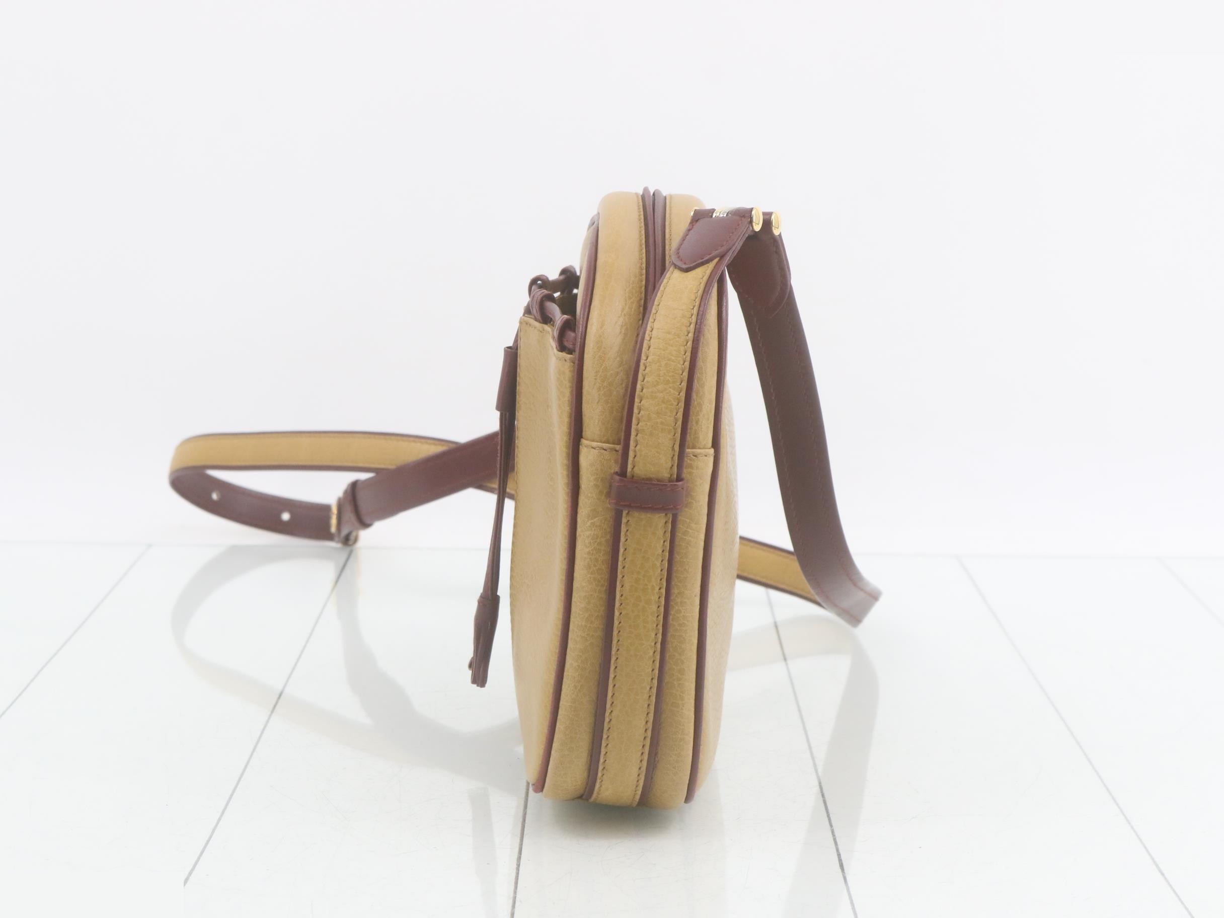 Must Line (Bag) - Shoulder Bag — view 3