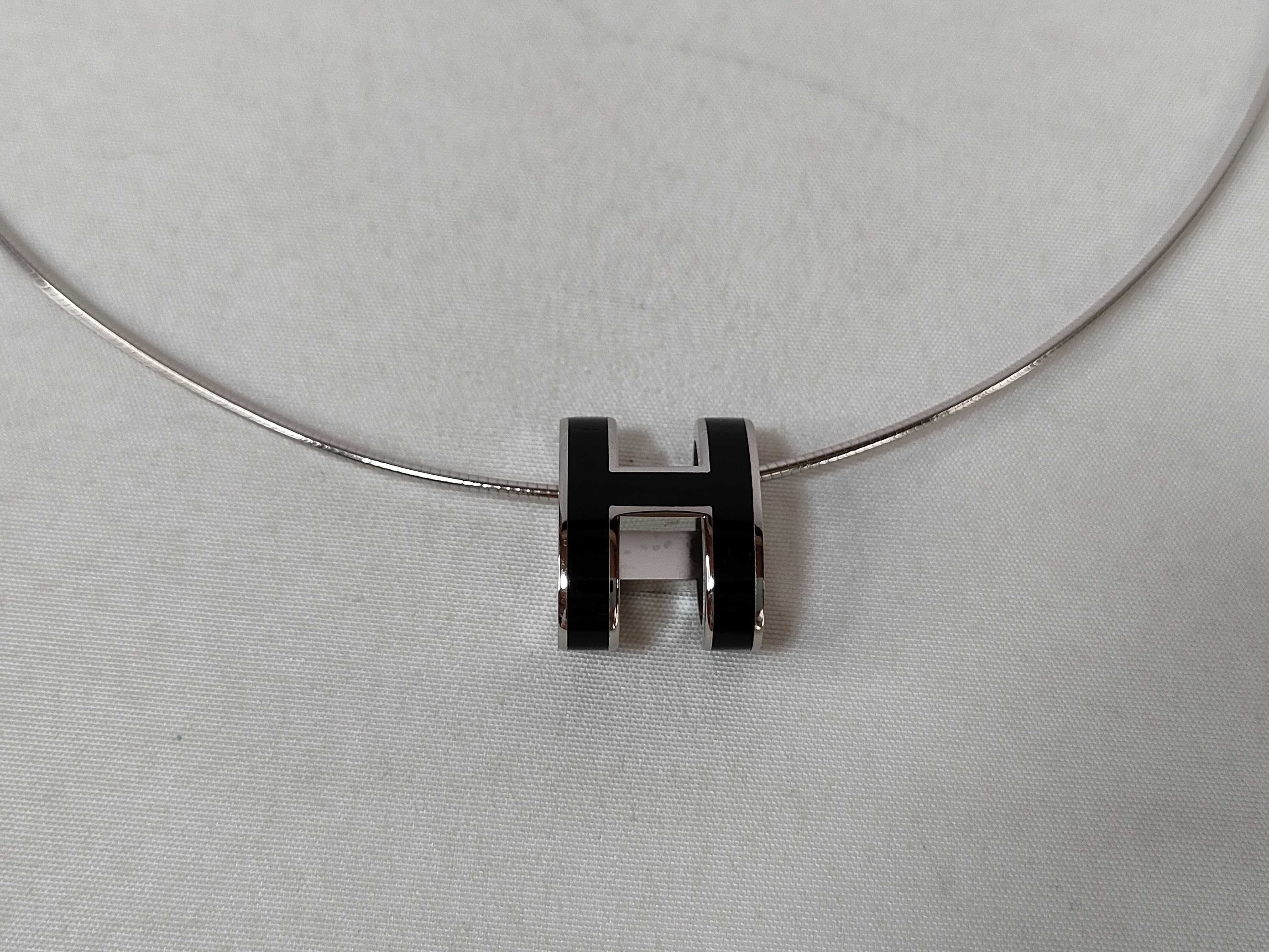 Pop H Necklace — view 2