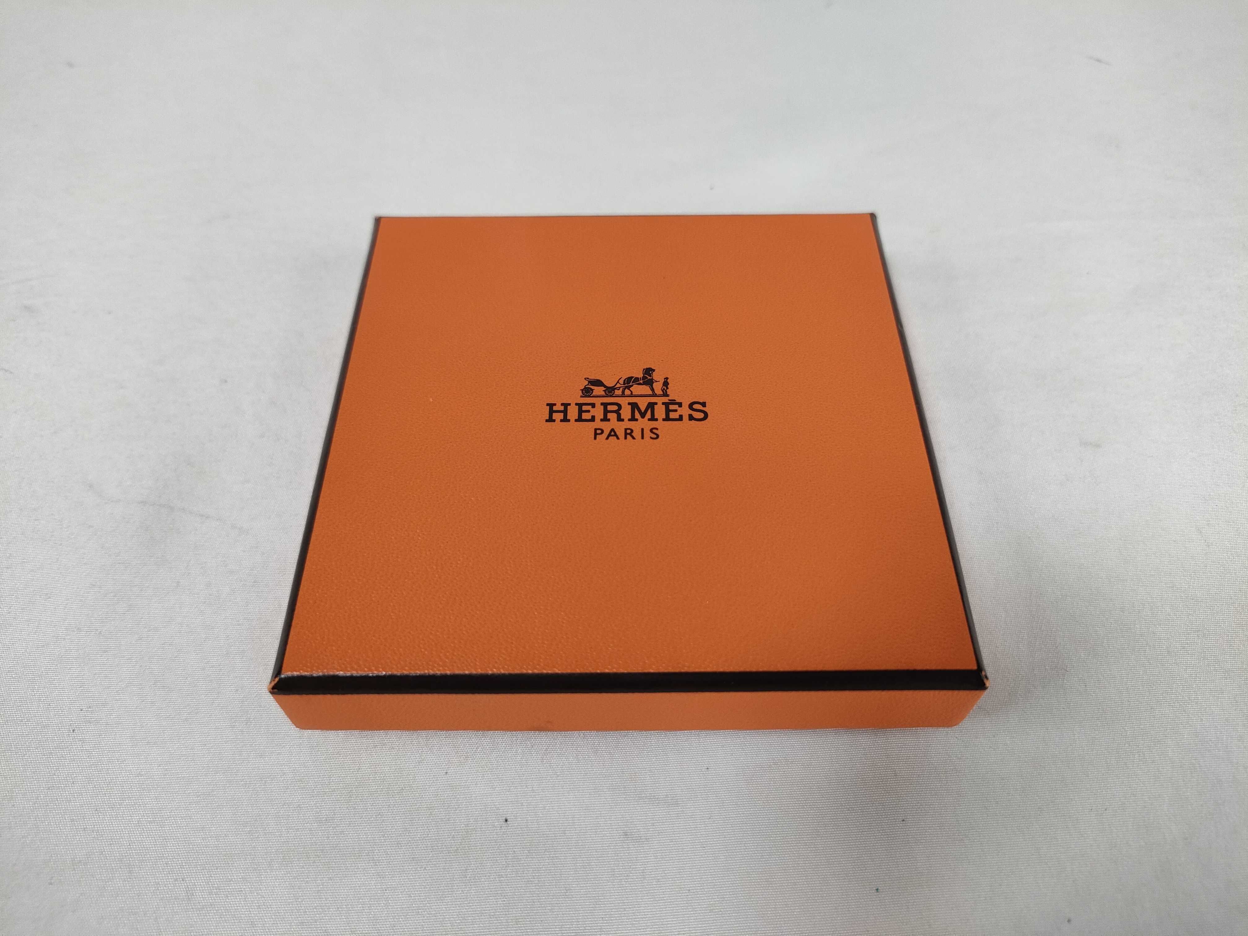 Pop H Necklace — view 15