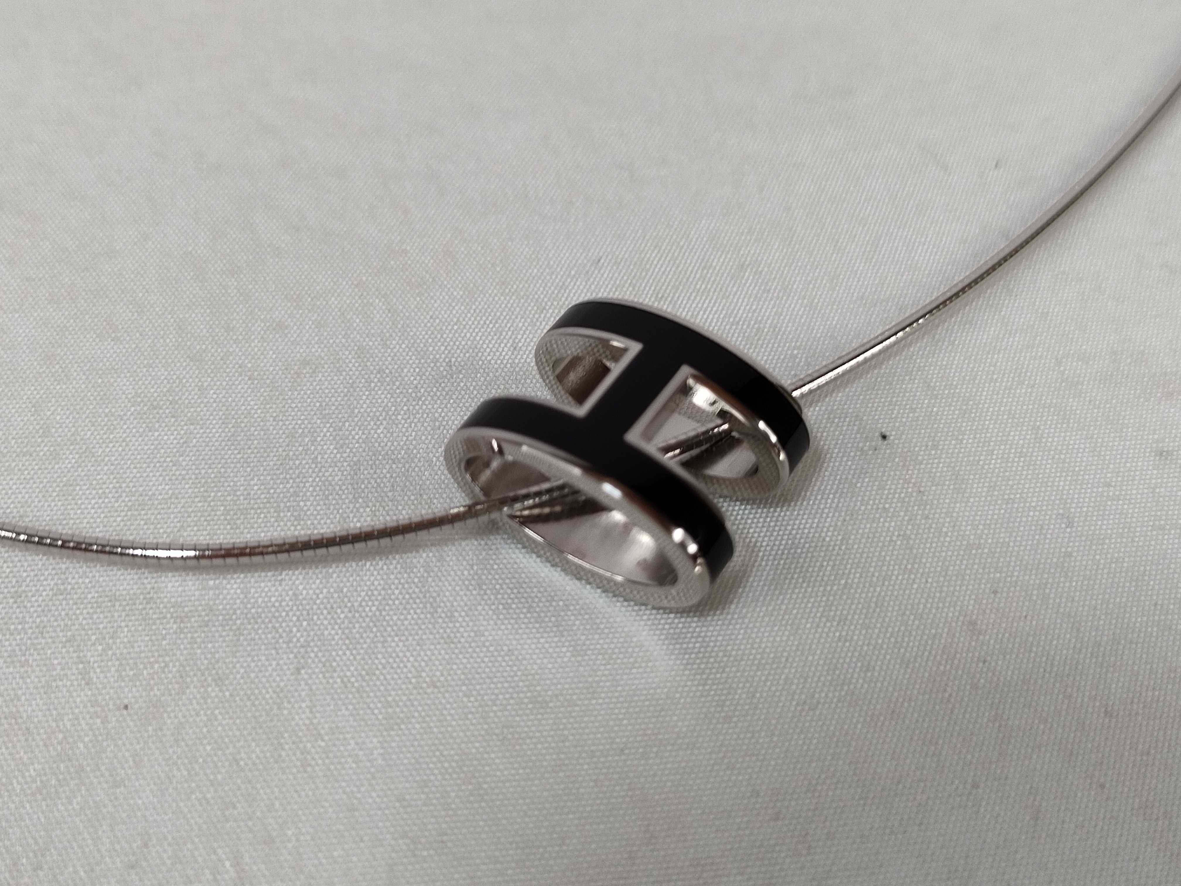 Pop H Necklace — view 9