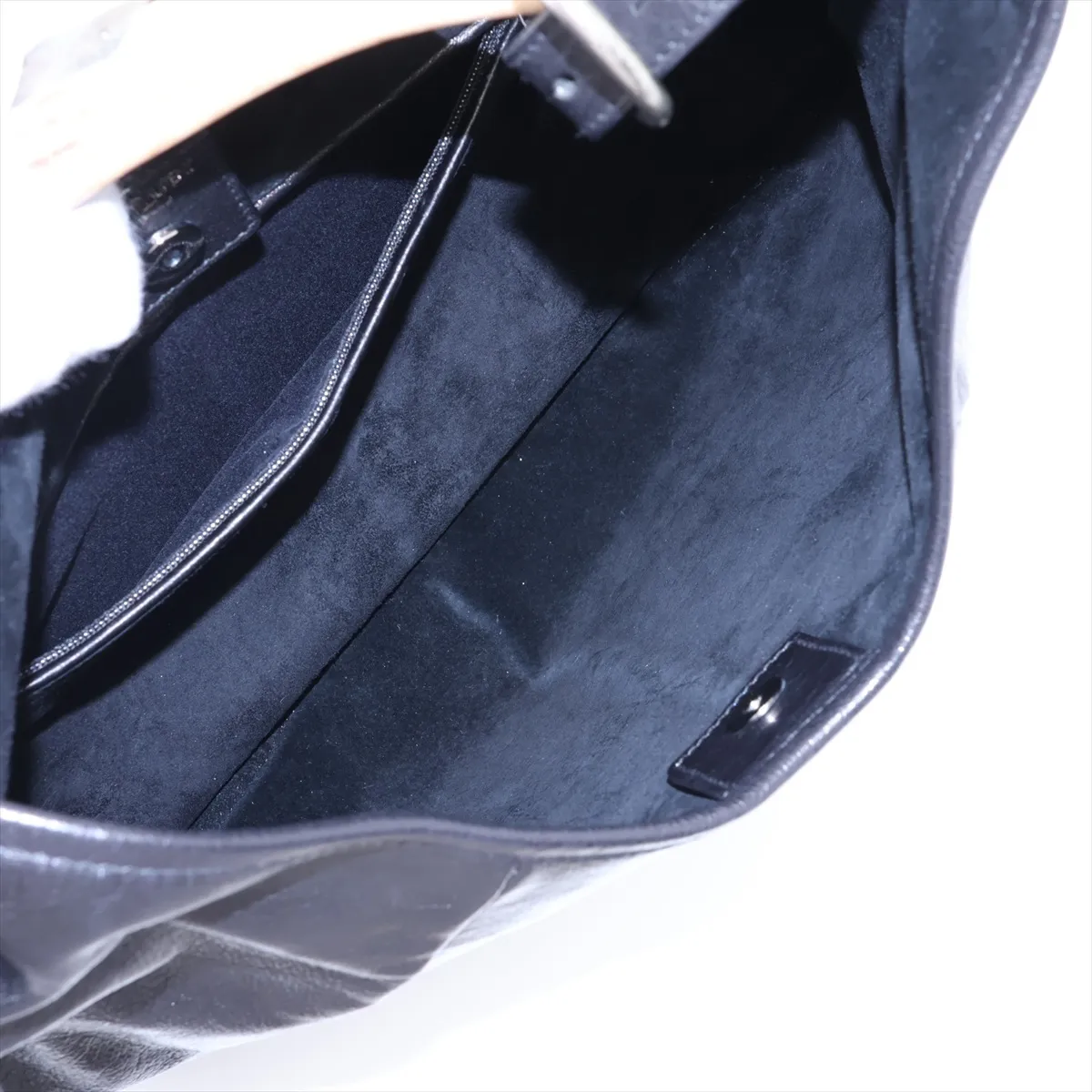 Mombasa Leather Shoulder Bag, Black — view 7