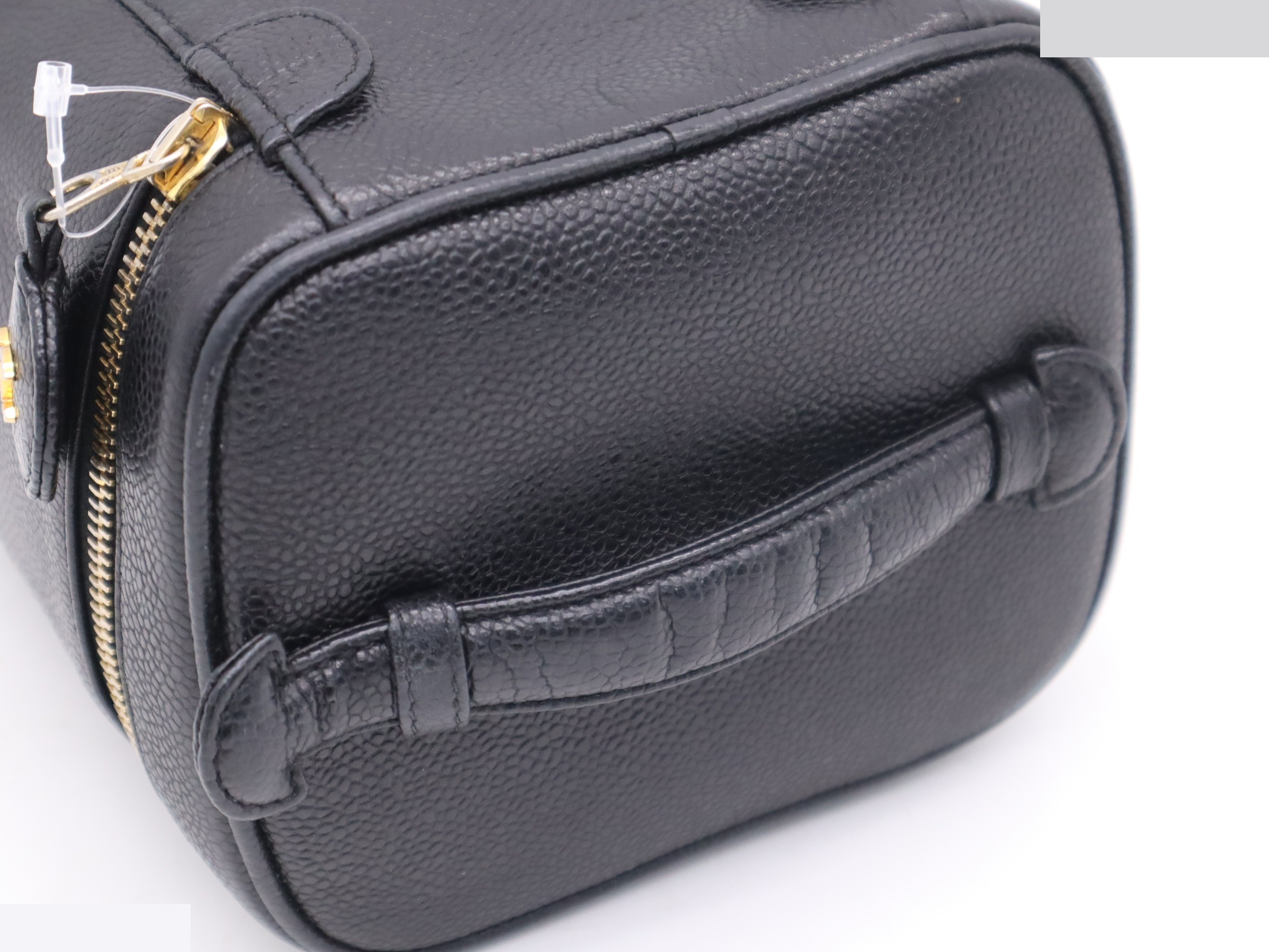 Caviar leather vanity bag with Coco Mark logo, black, gold hardware. — view 6