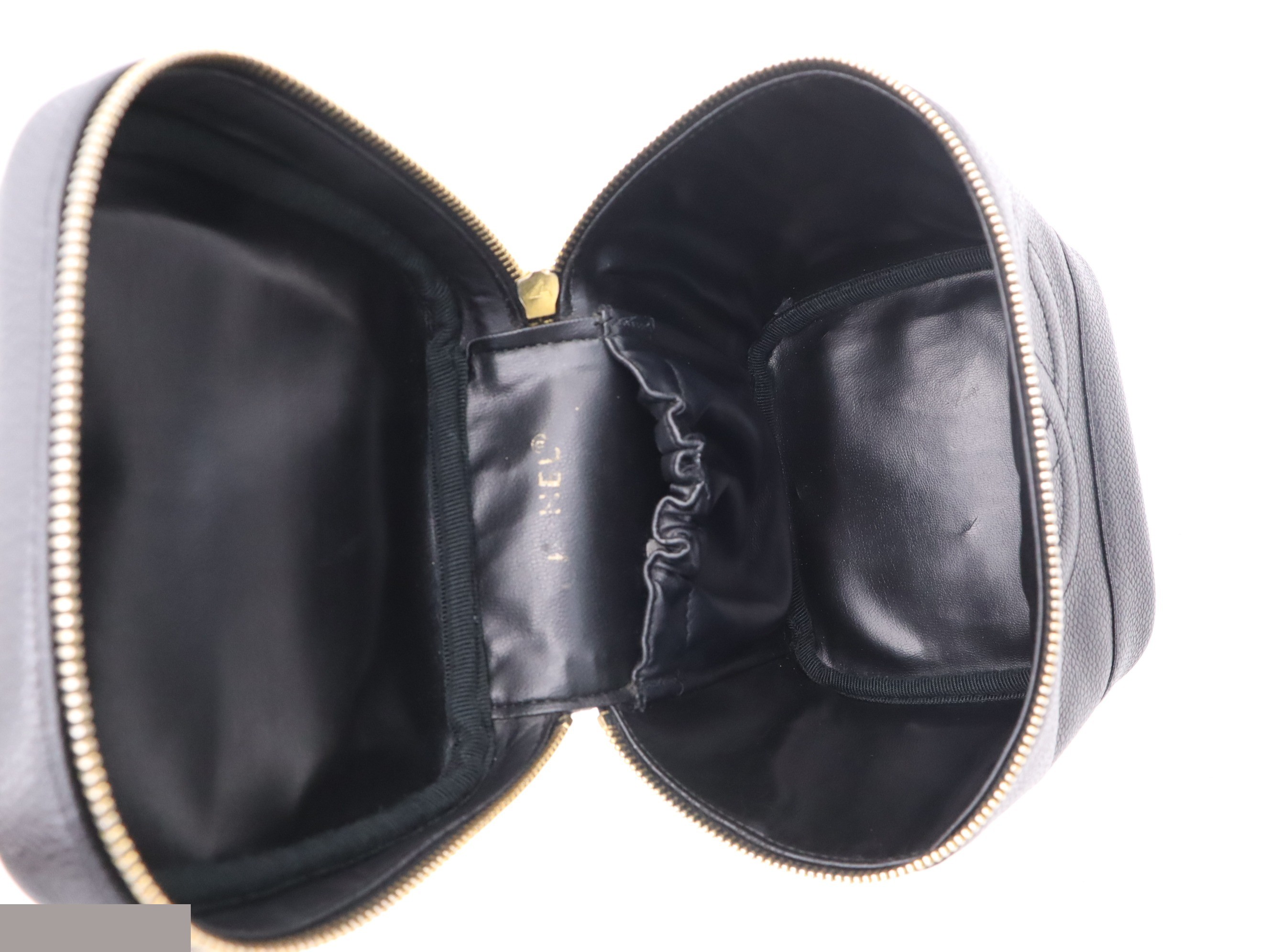 Caviar leather vanity bag with Coco Mark logo, black, gold hardware. — view 7