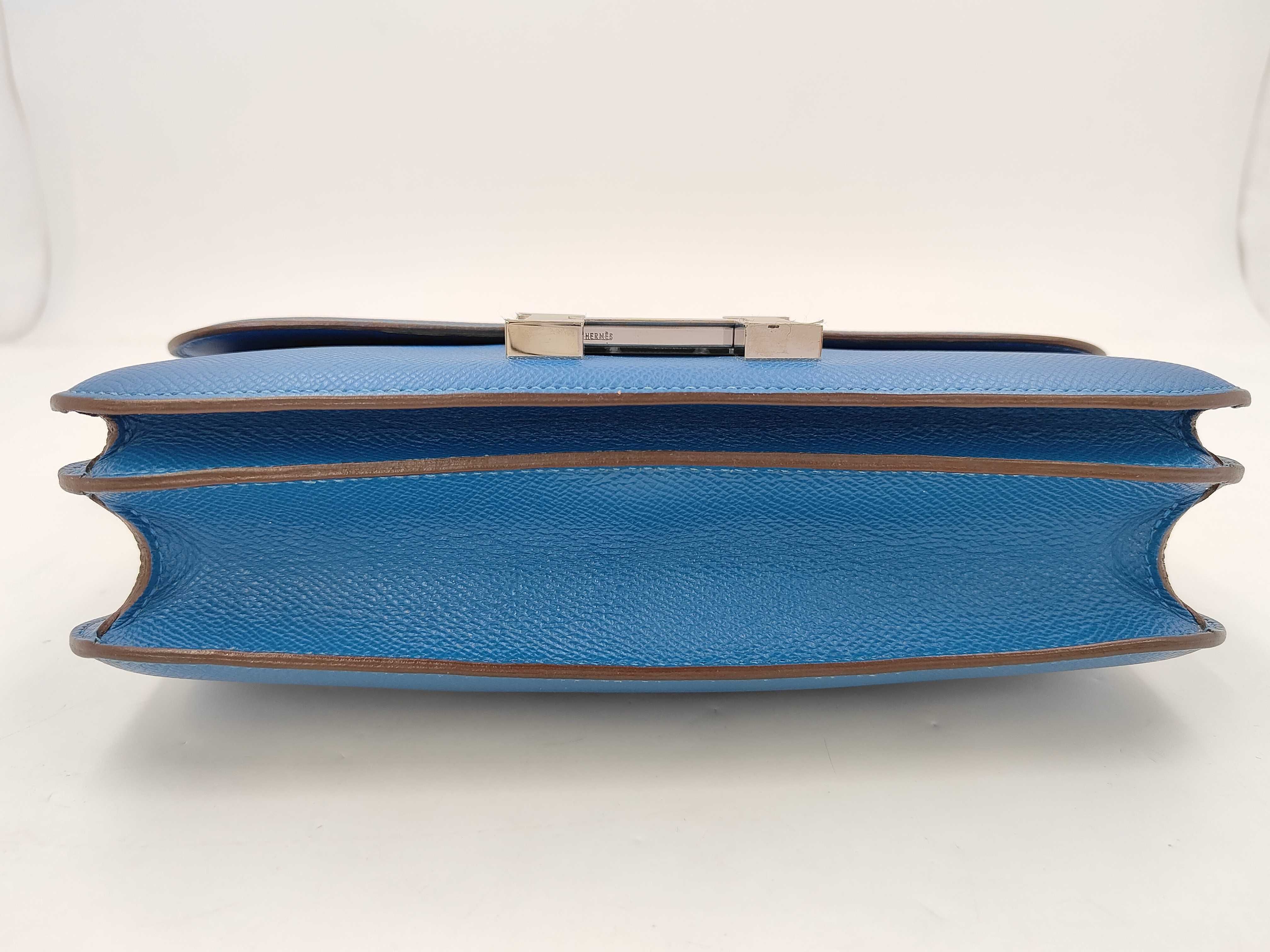 Constance Elan Shoulder Bag O stamp (2011 production) Leather Blue Shoulder Bag — view 3