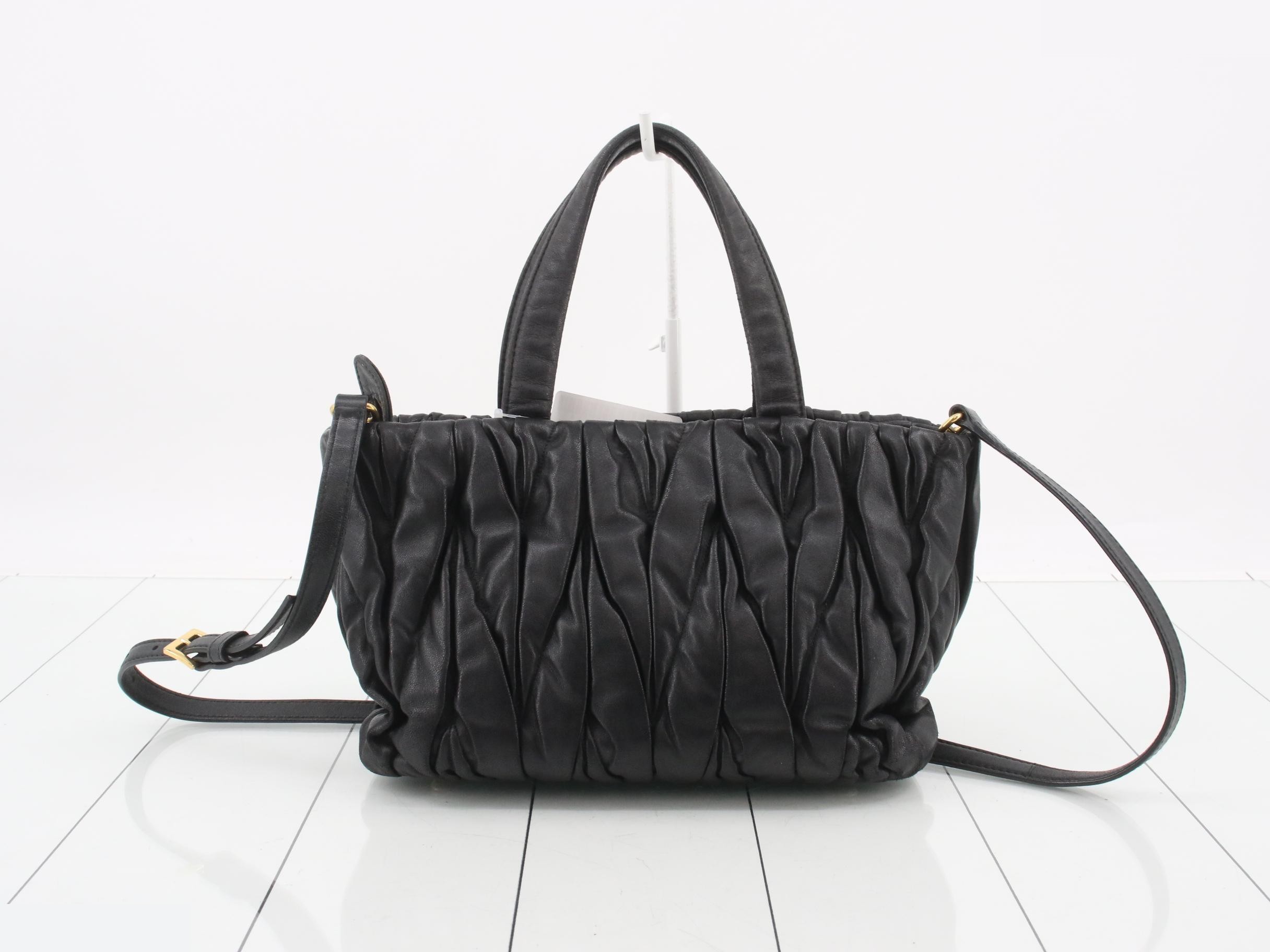 Matelassé (bag) - handbag — view 2