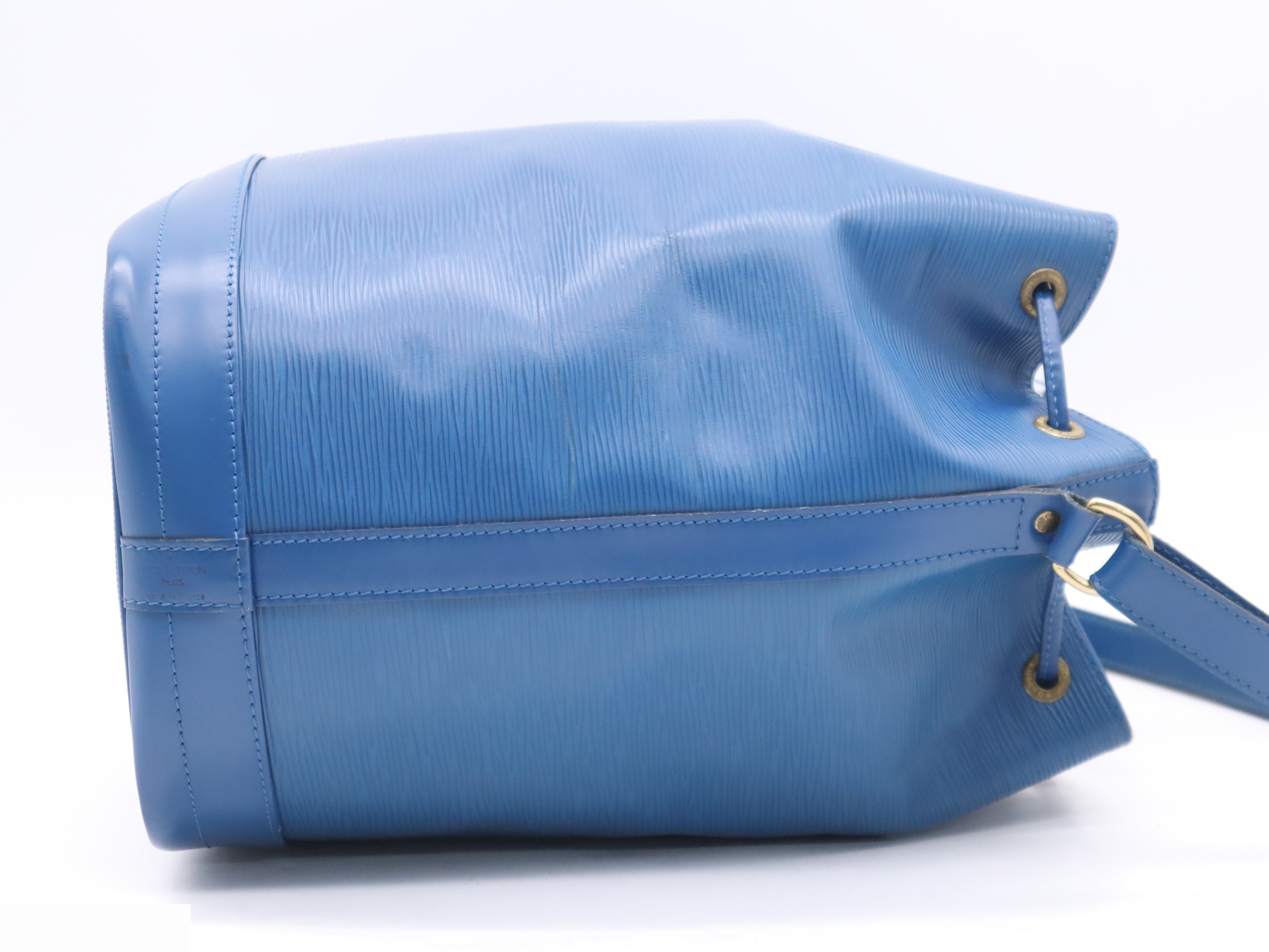 Noé Toledo Blue — view 5