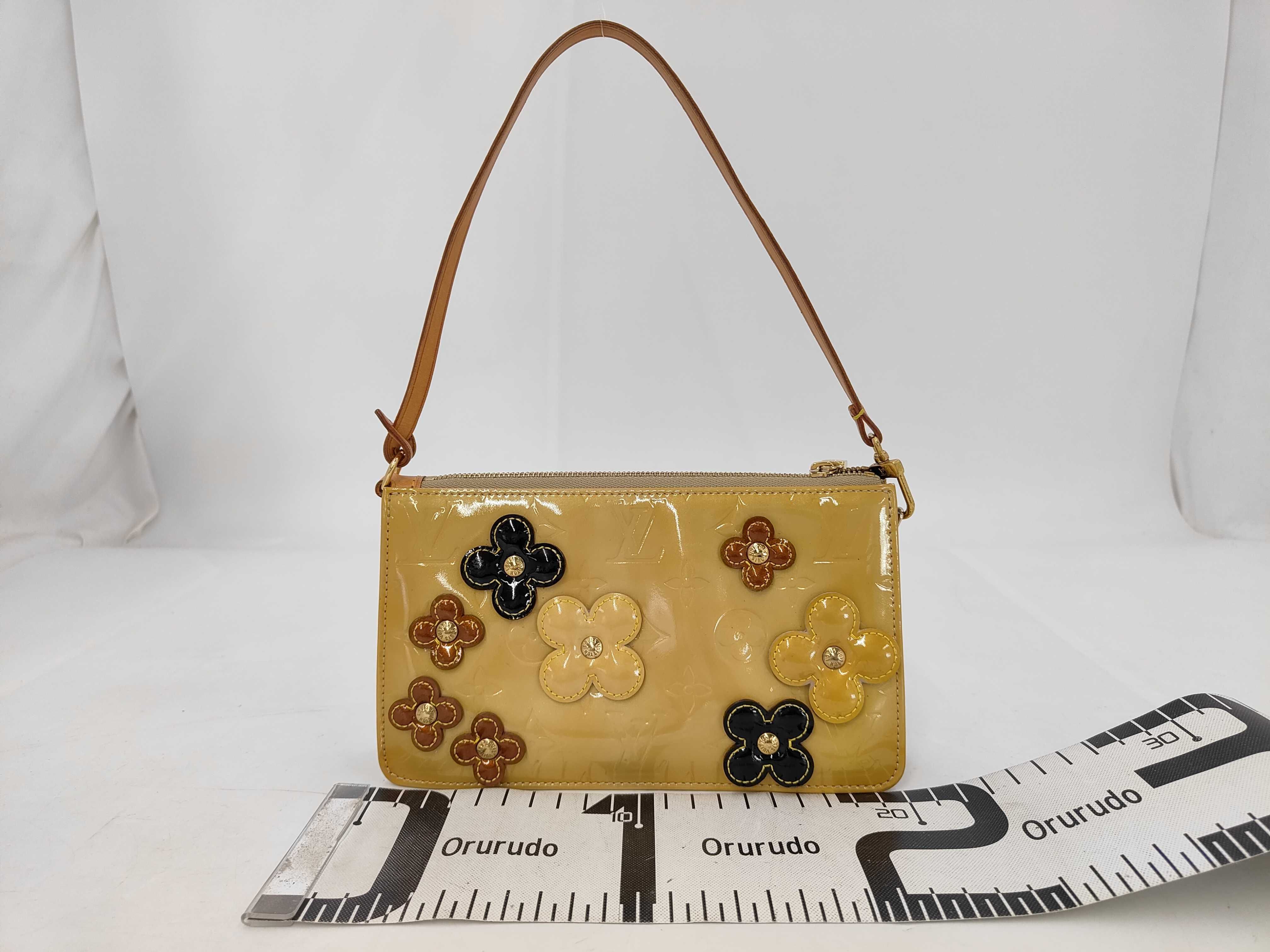 M92246 Vernis Flower Lexington Pouch — view 2