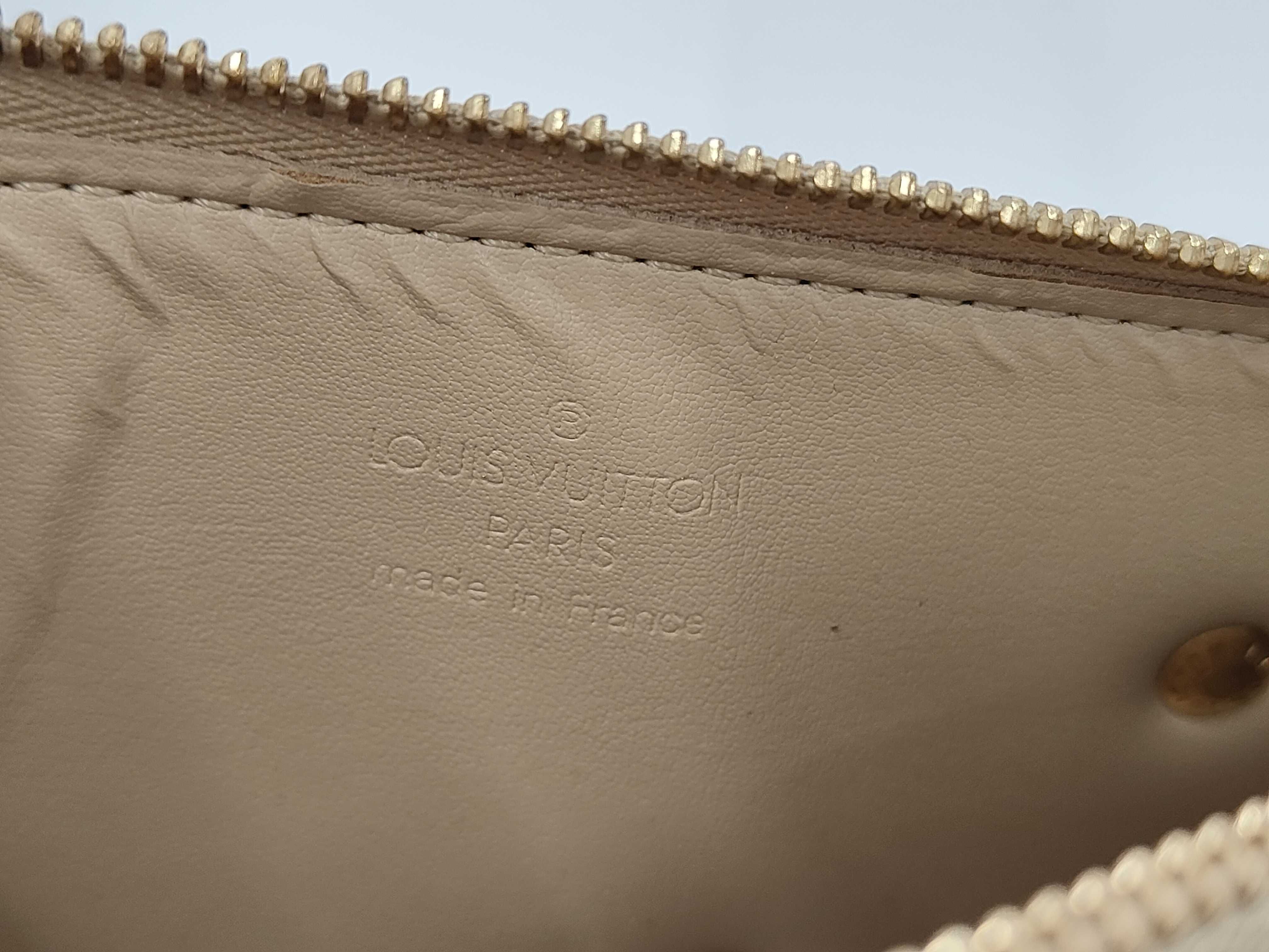 M92246 Vernis Flower Lexington Pouch — view 9