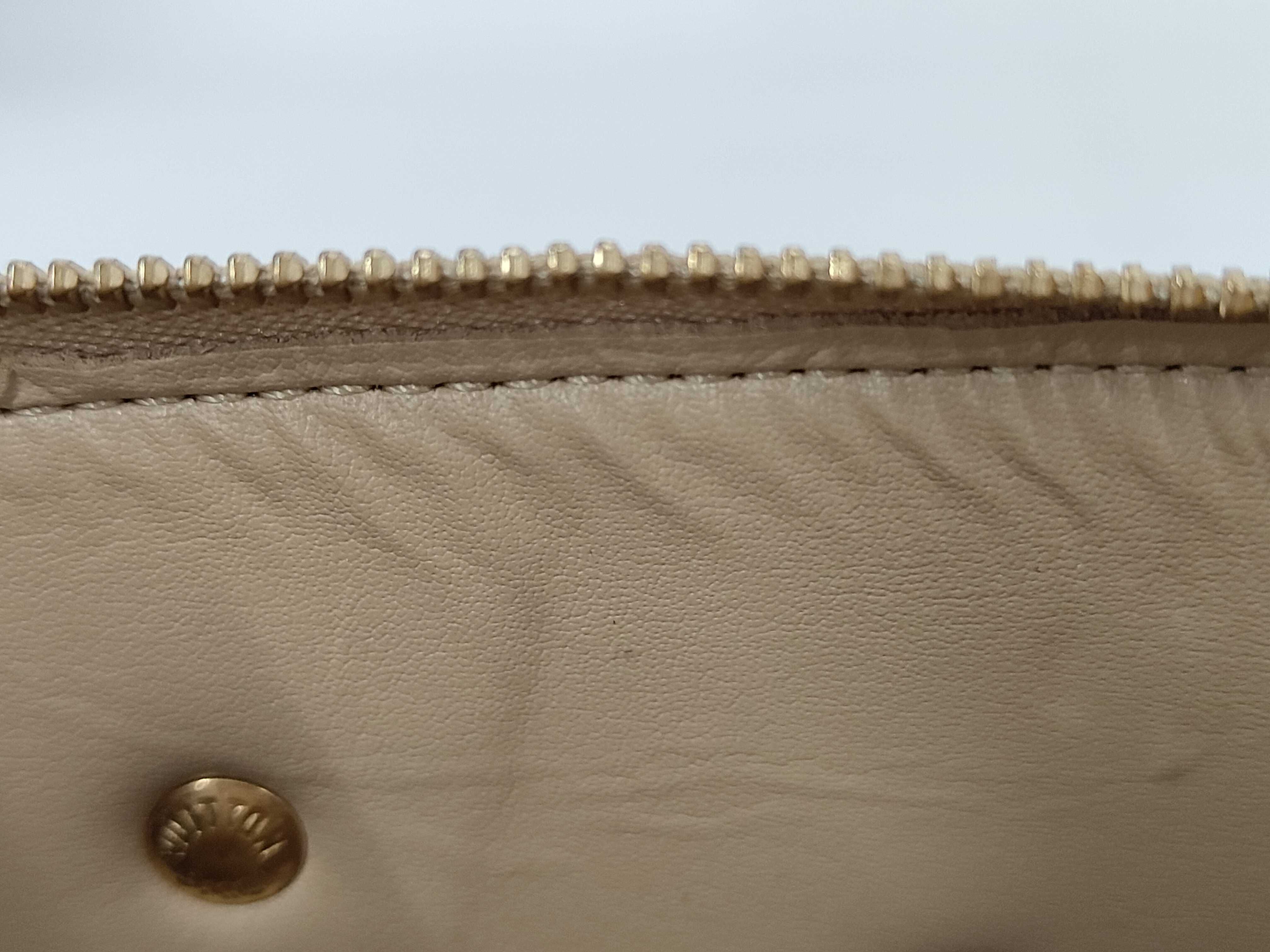 M92246 Vernis Flower Lexington Pouch — view 10