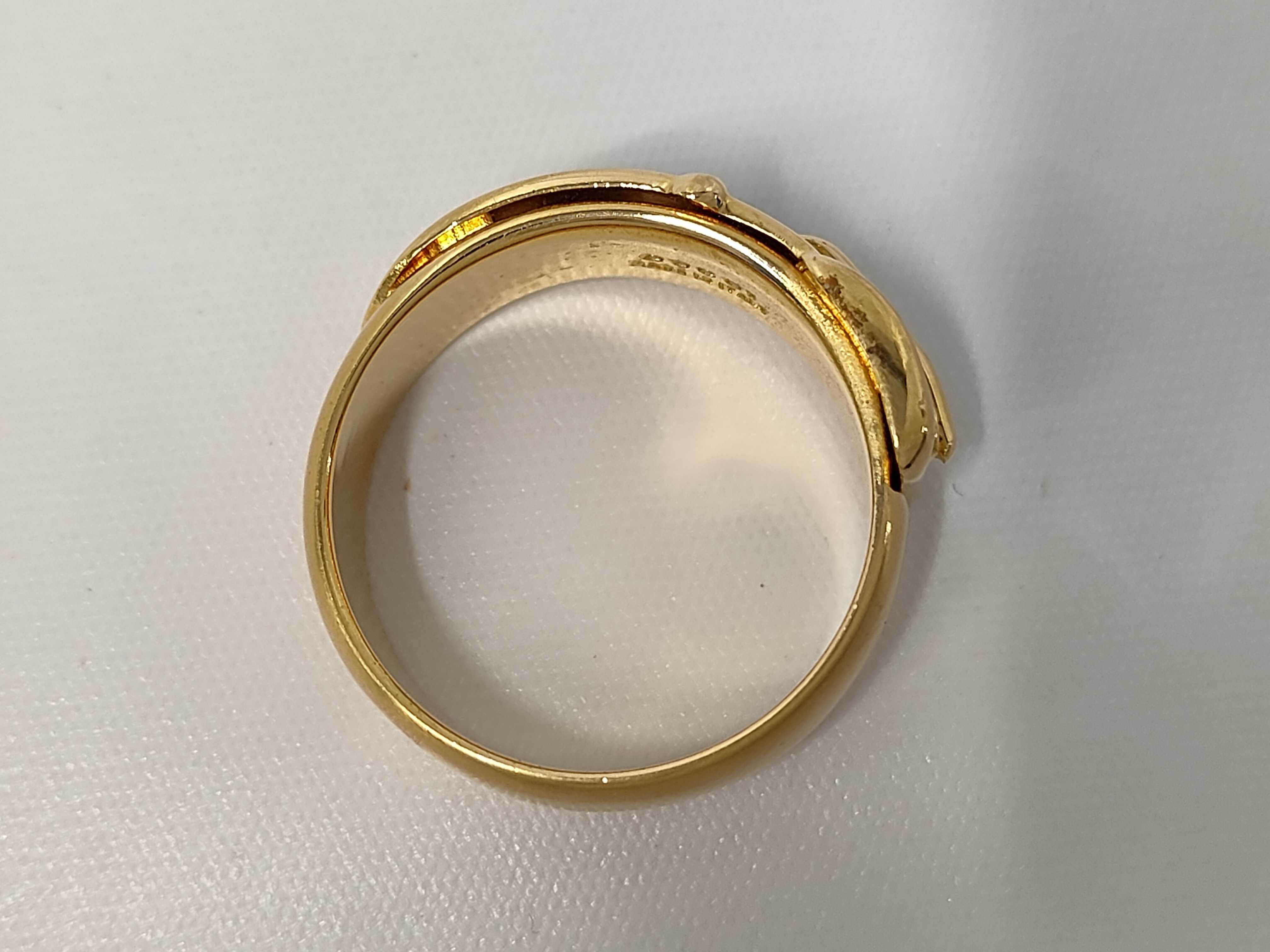 belt motif scarf ring, gold, other accessories — view 4