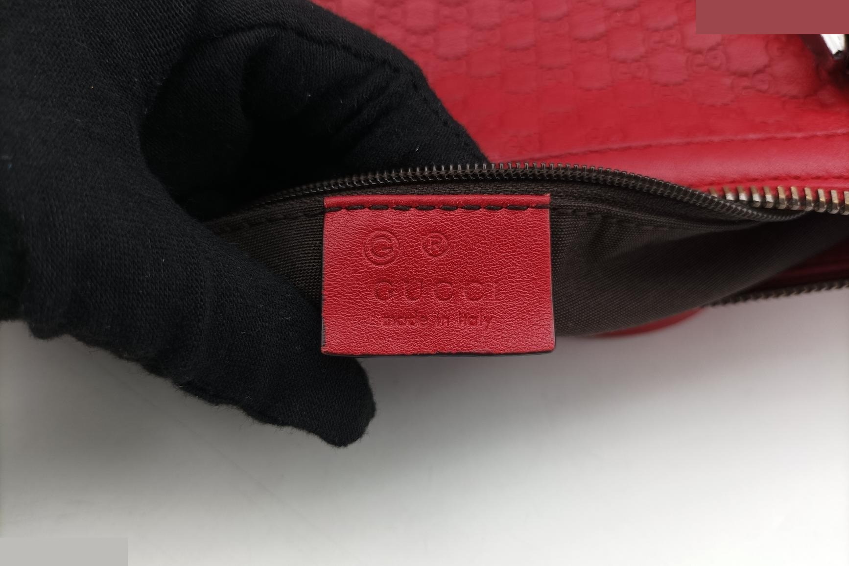 GG Charm Dome Leather Red — view 7