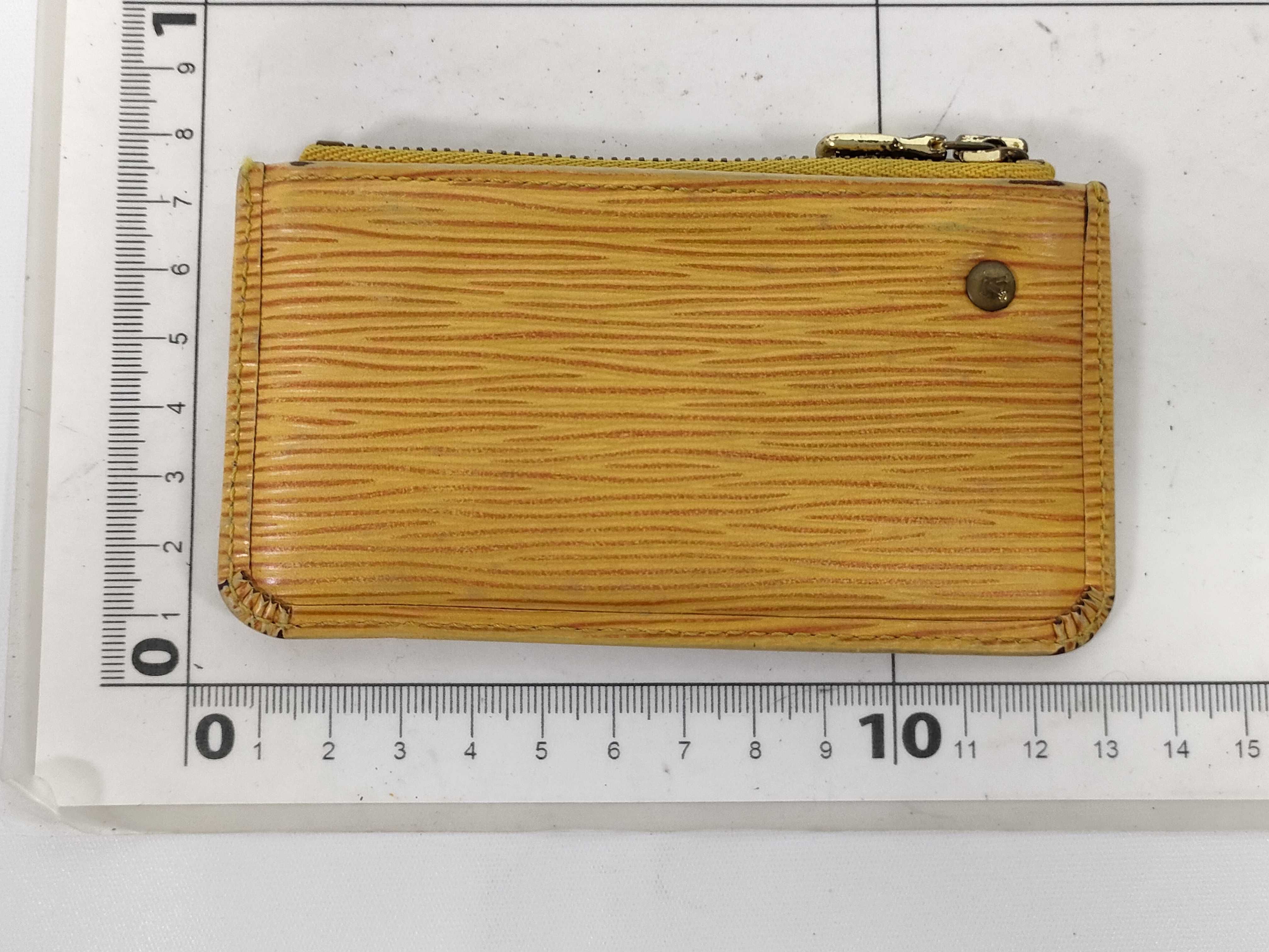 Epi Pochette Clé Coin Case Key Case — view 2