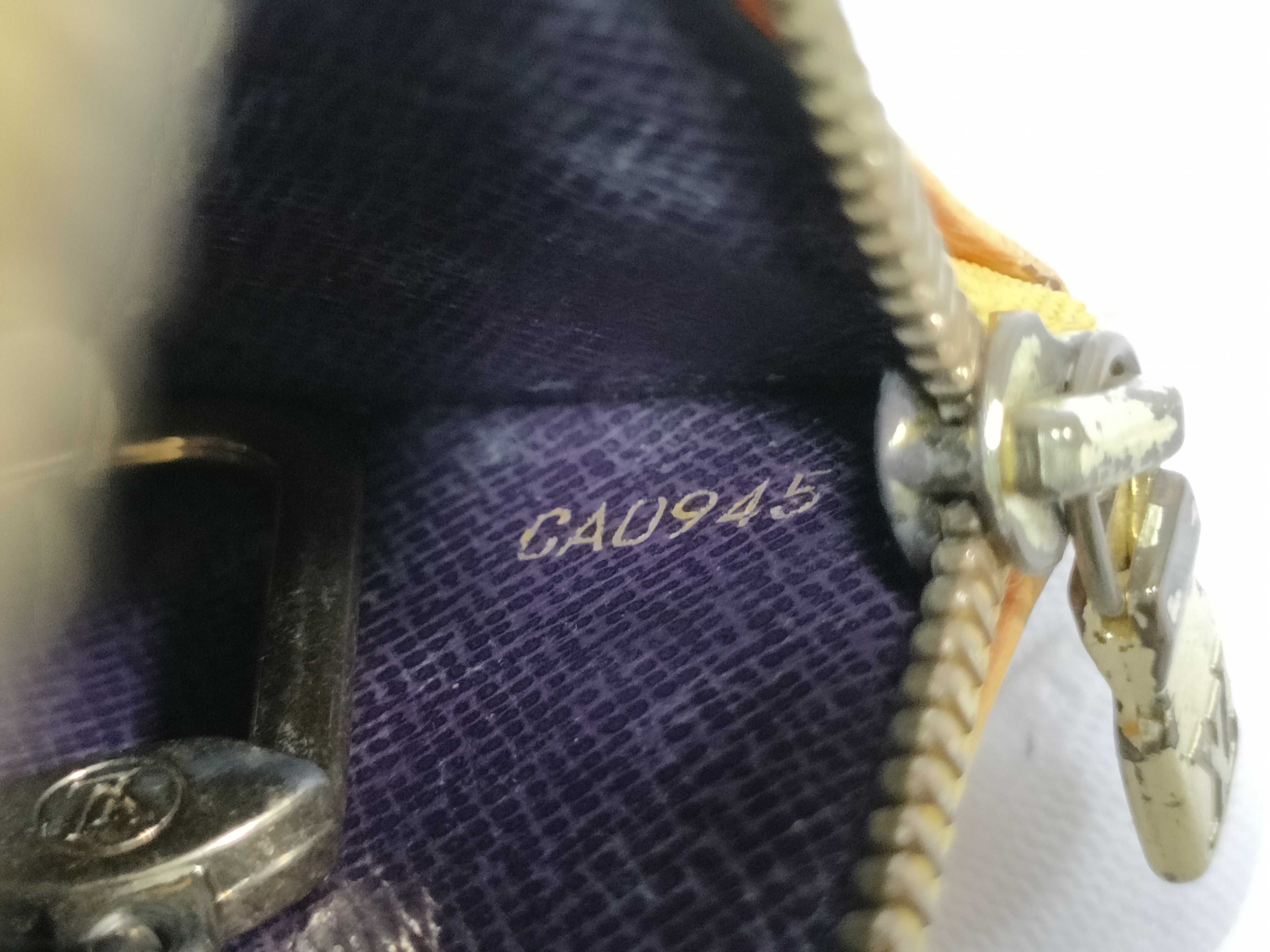 Epi Pochette Clé Coin Case Key Case — view 12