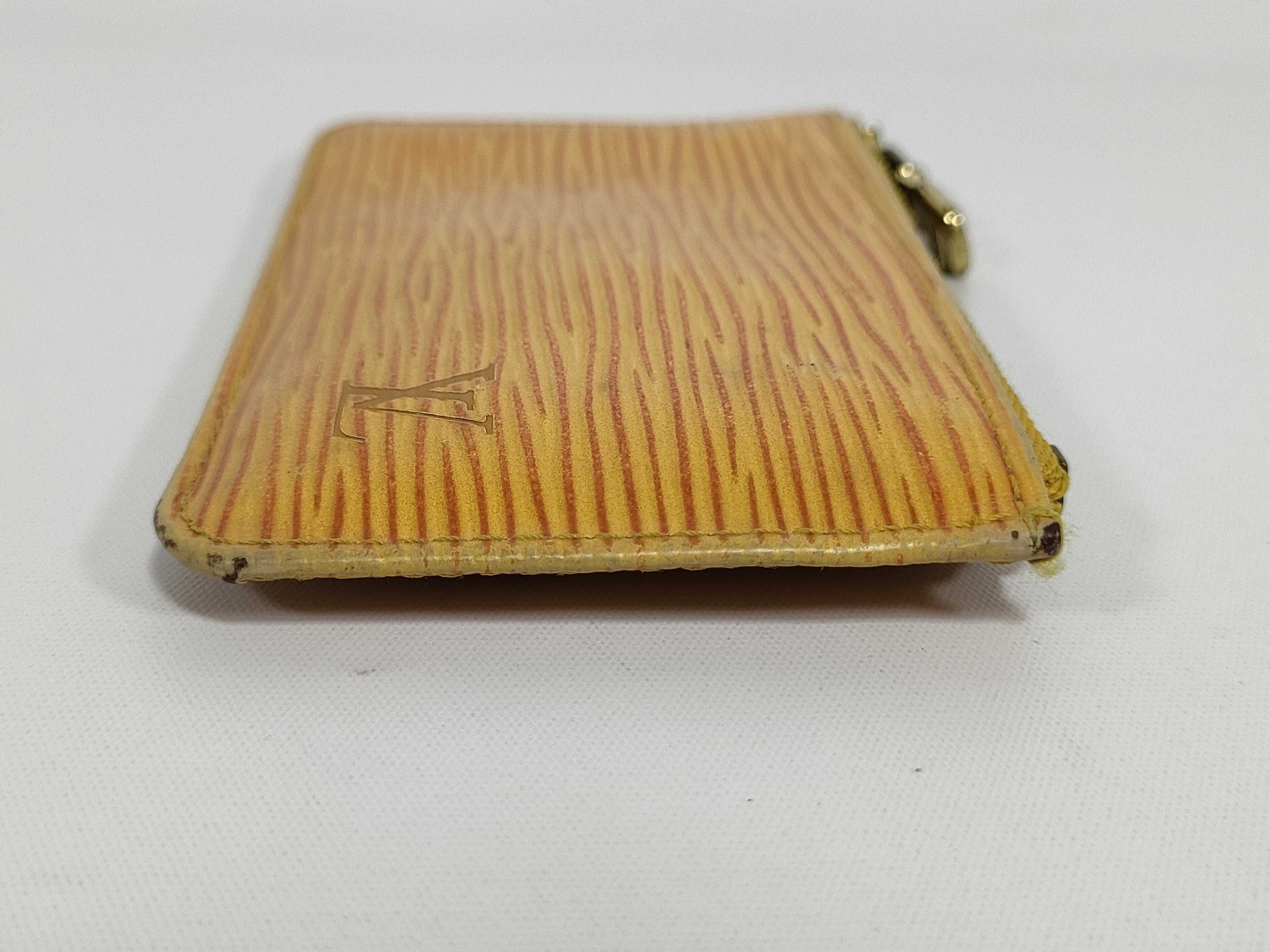 Epi Pochette Clé Coin Case Key Case — view 3