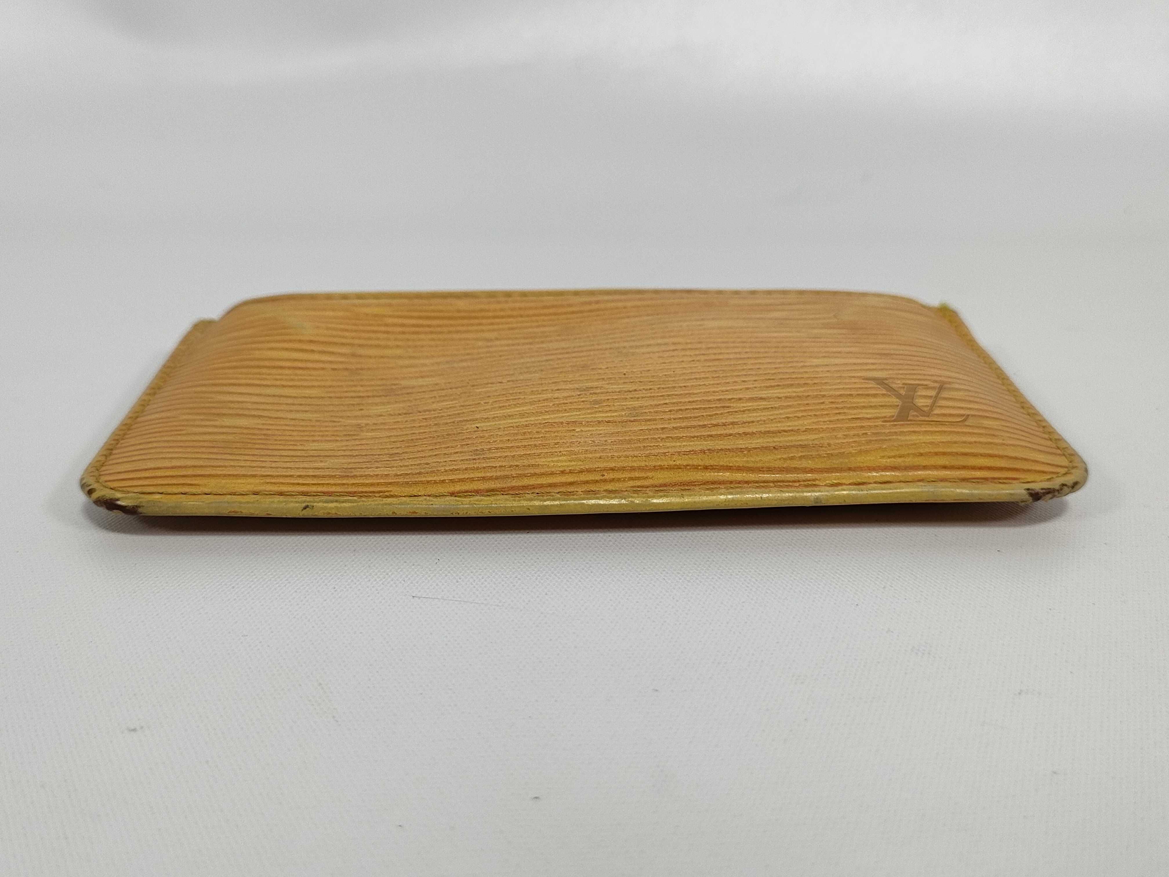 Epi Pochette Clé Coin Case Key Case — view 5