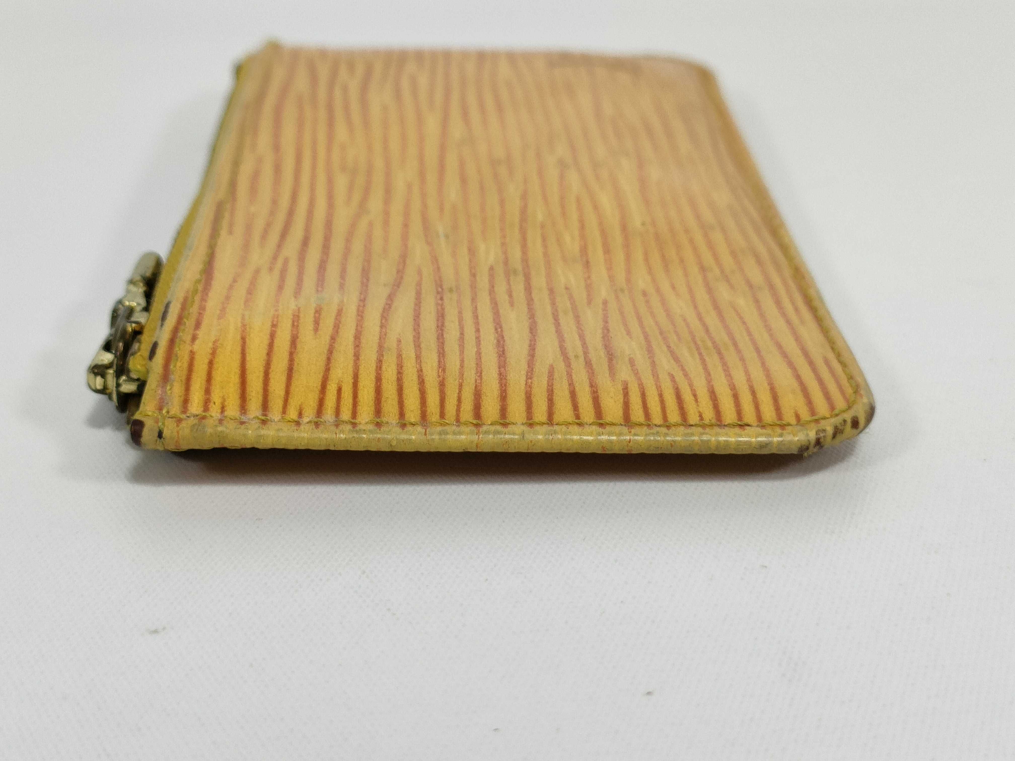 Epi Pochette Clé Coin Case Key Case — view 6