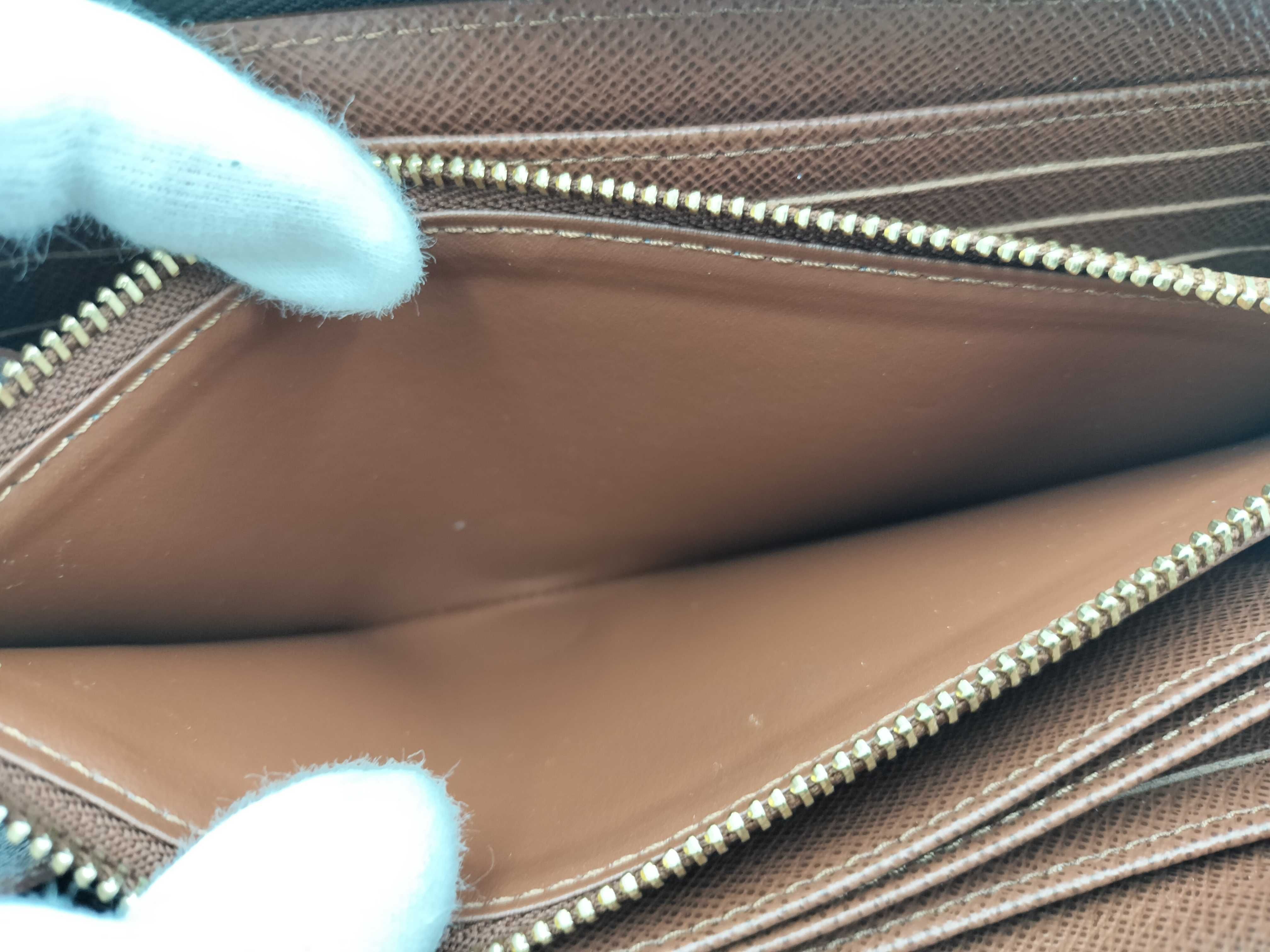 M42616 Wallet — view 11