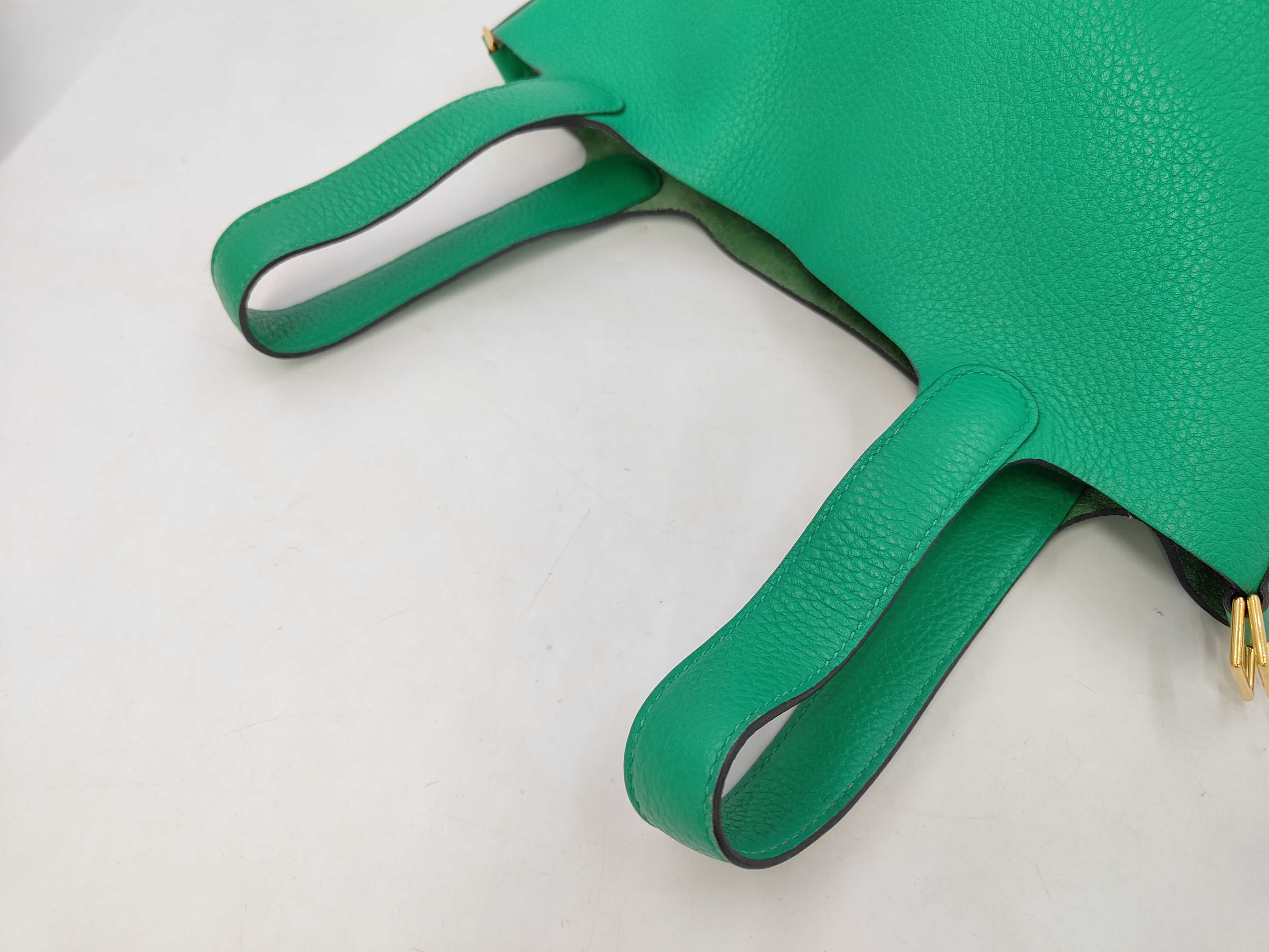 Picotin Lock PM 18cm Green Handbag — view 3