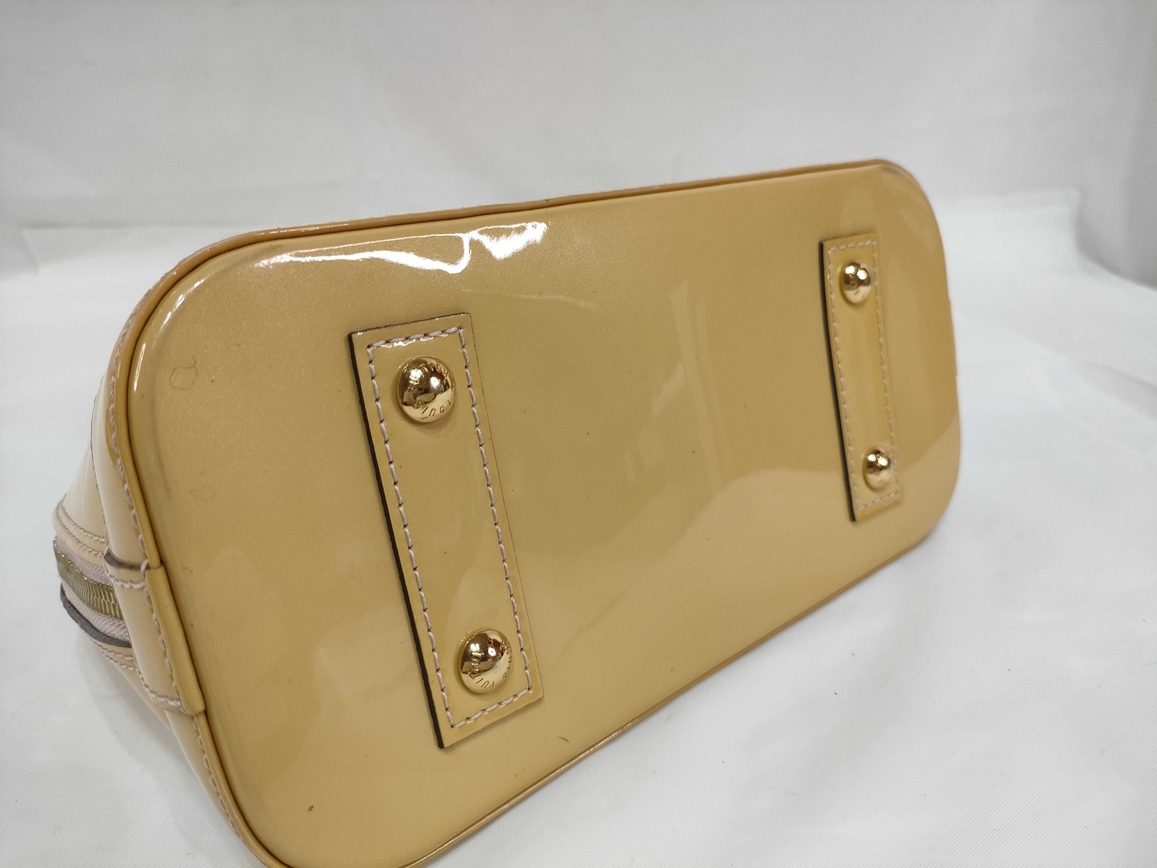 Vernis Alma BB M90104 Shoulder Bag — view 8