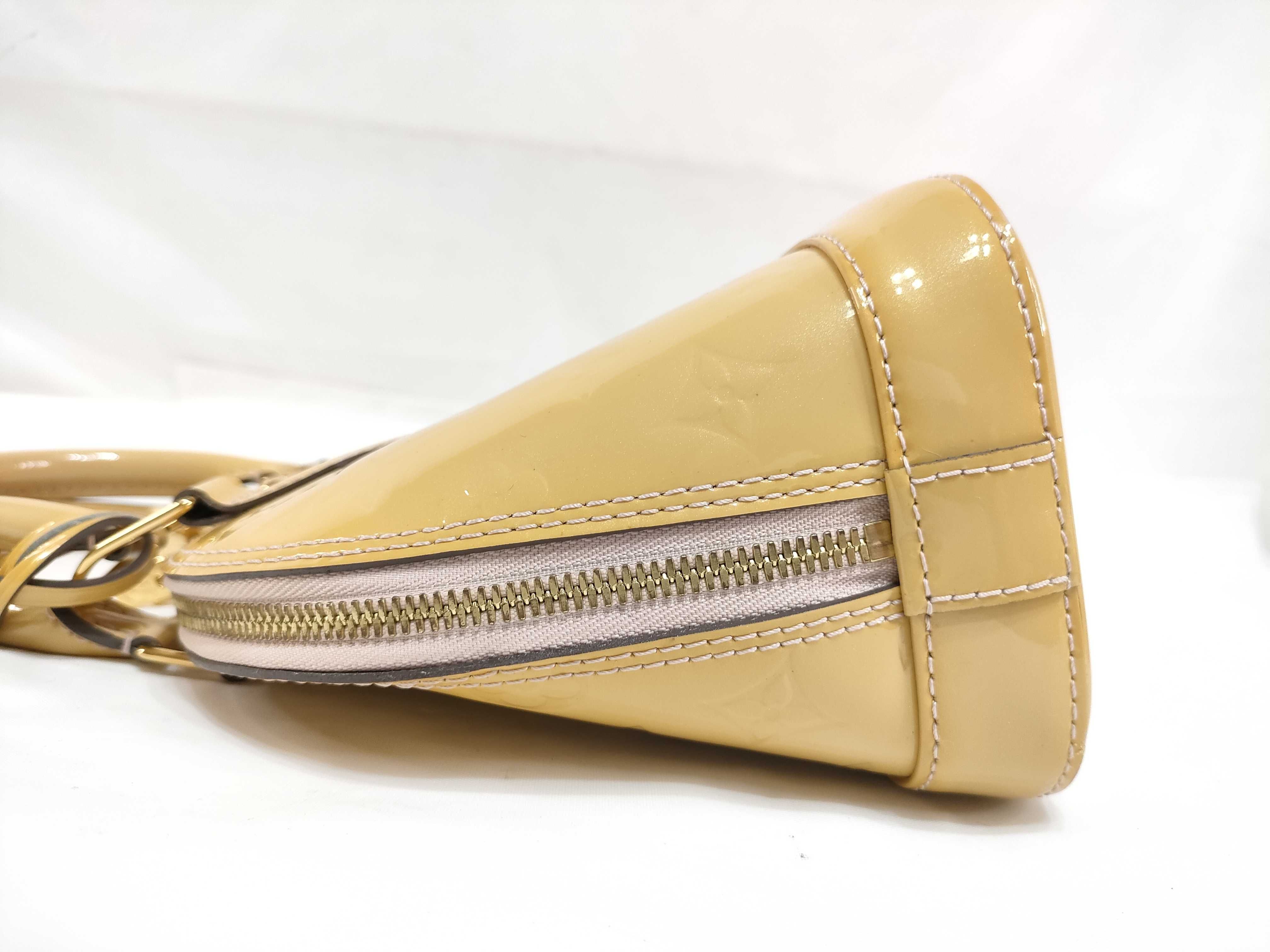Vernis Alma BB M90104 Shoulder Bag — view 9