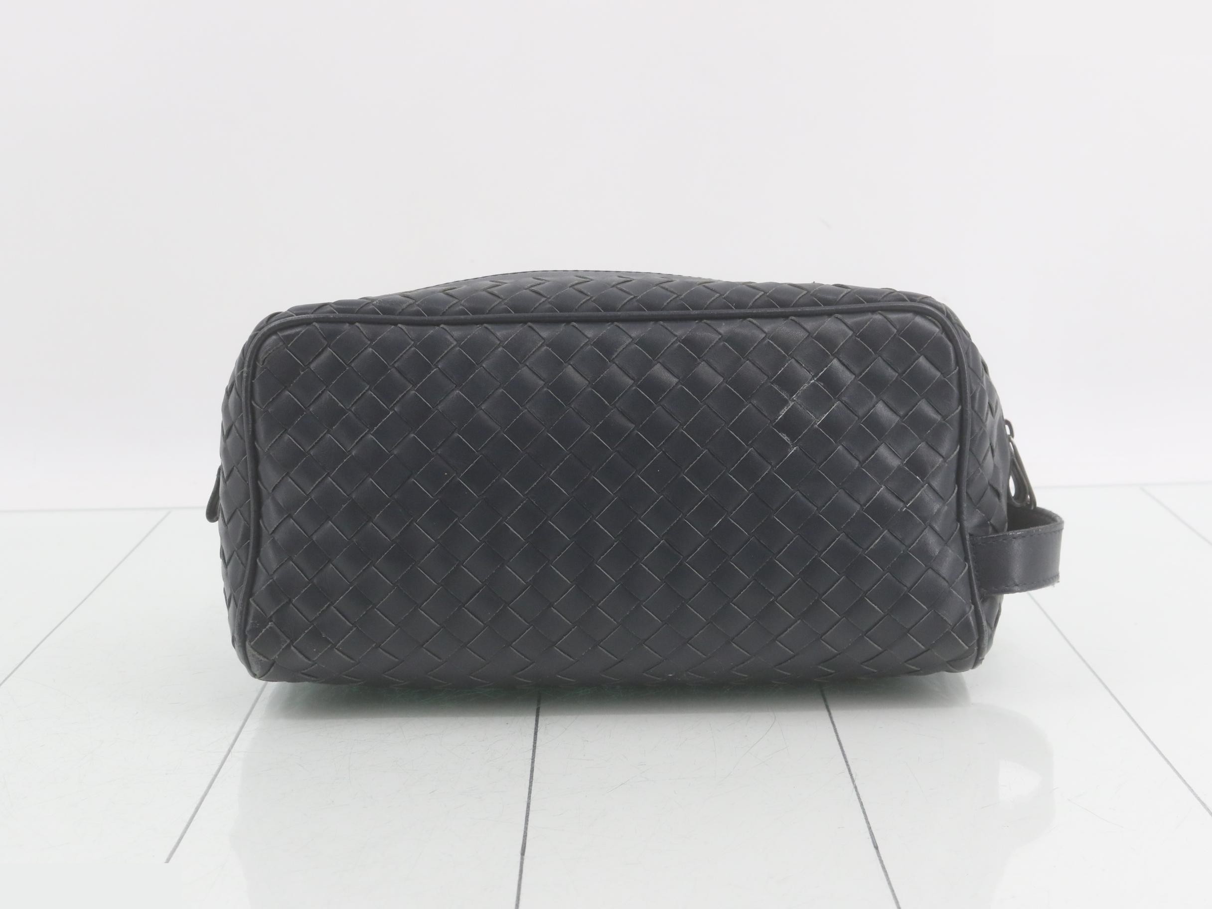 Intrecciato (bags) and pouches — view 2