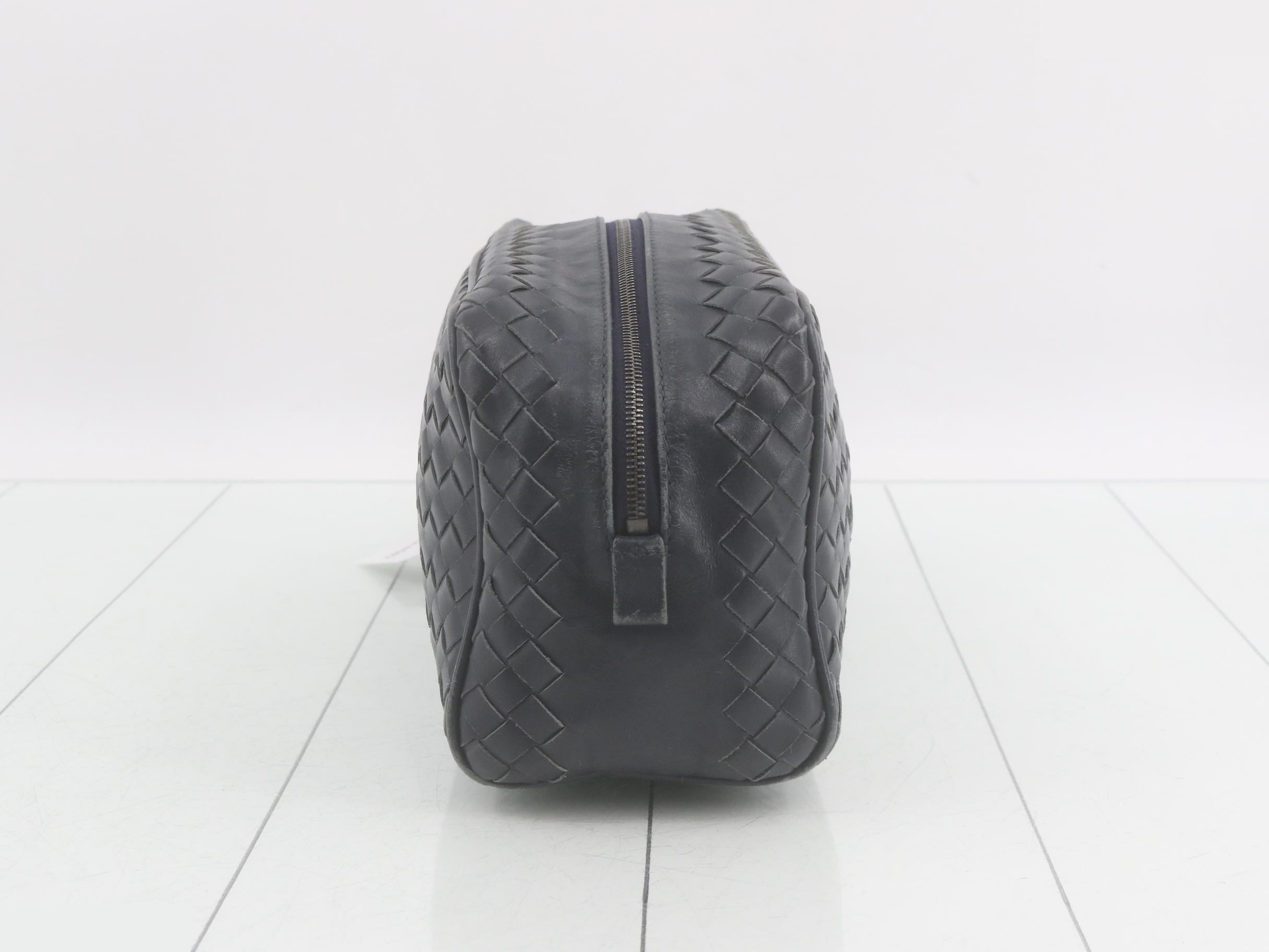 Intrecciato (bags) and pouches — view 3
