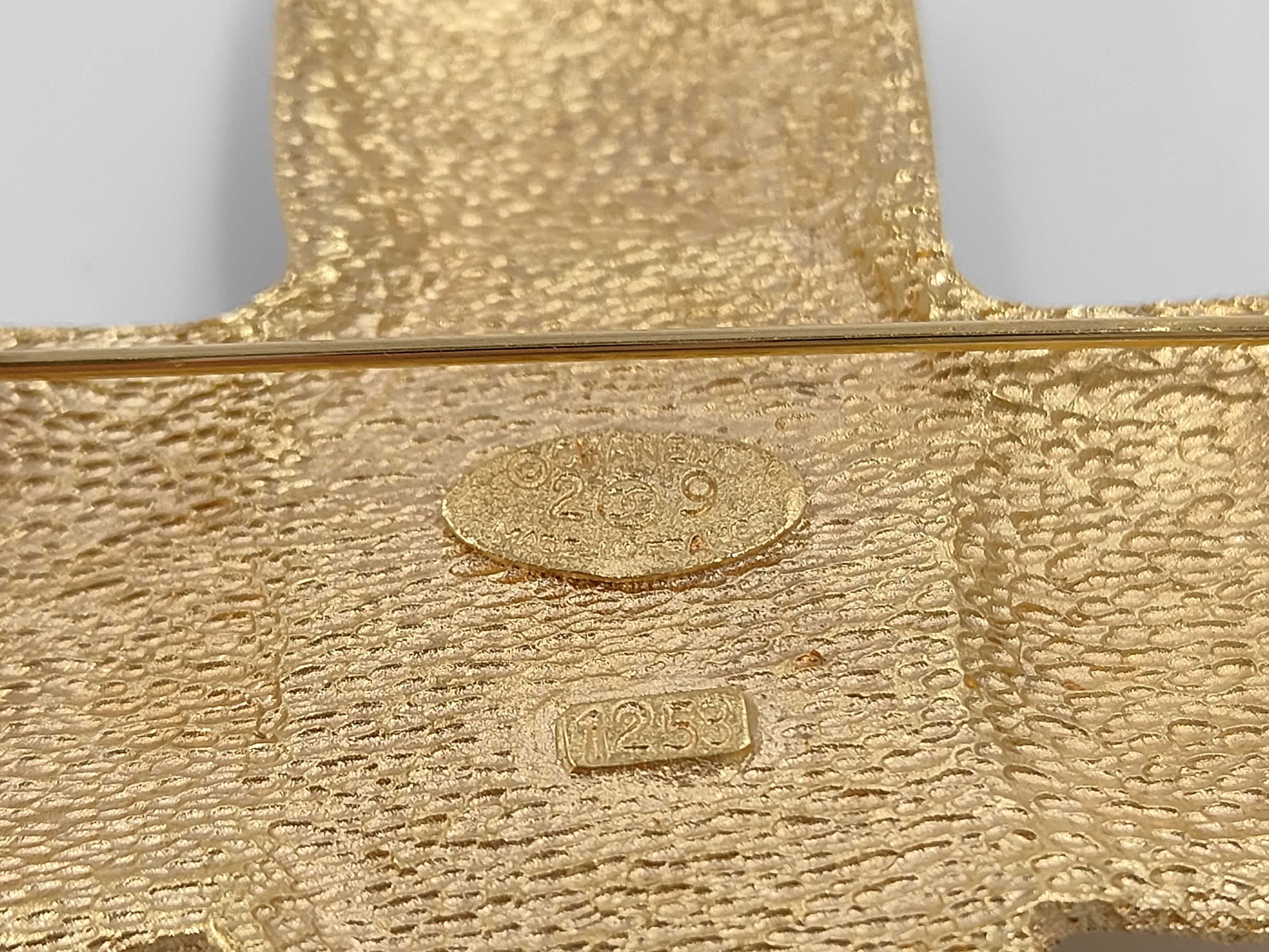 Pearl Gold Brooch — view 3