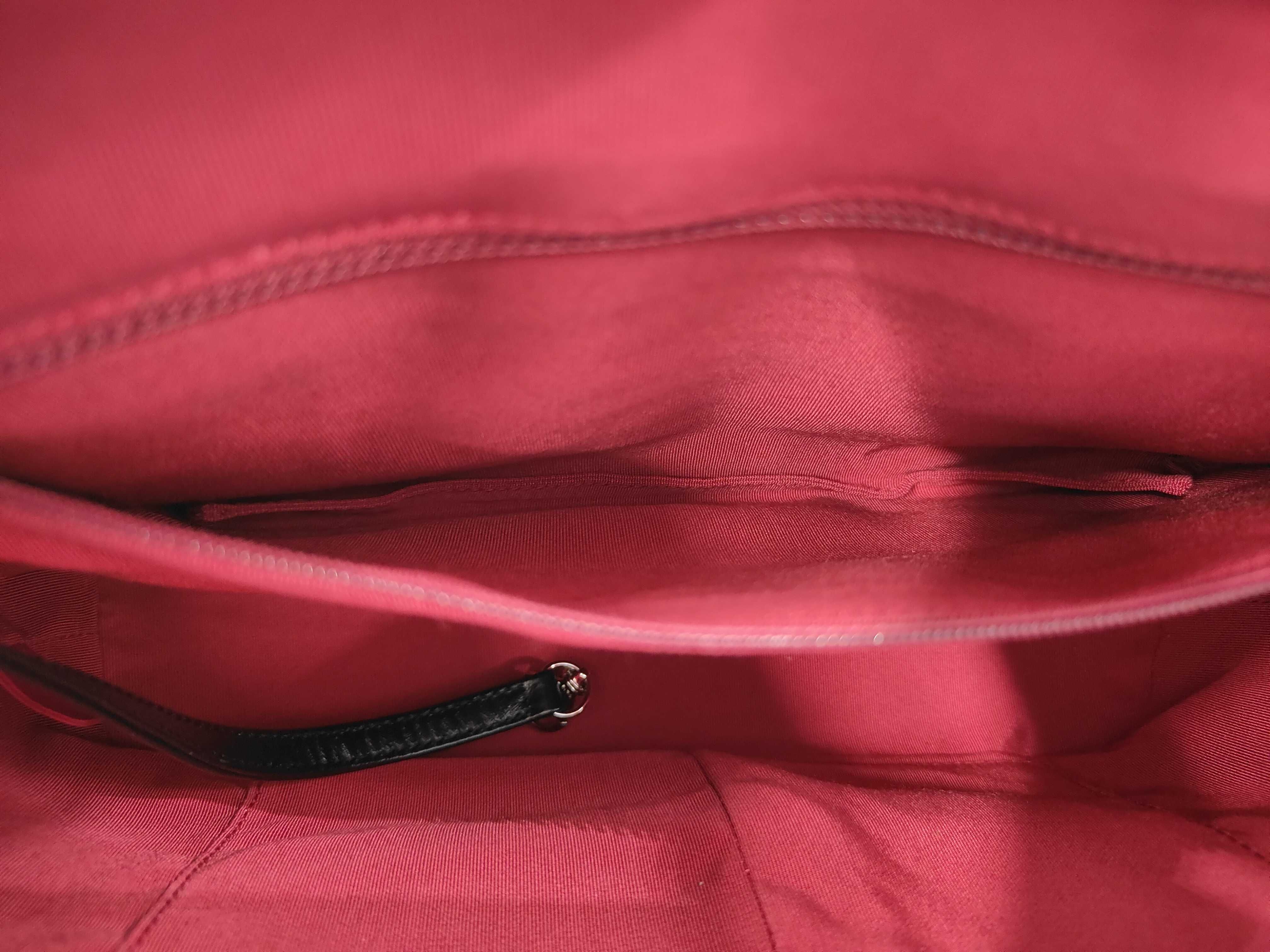 Gabrielle de Chain Shoulder Bag (with seal) — view 13