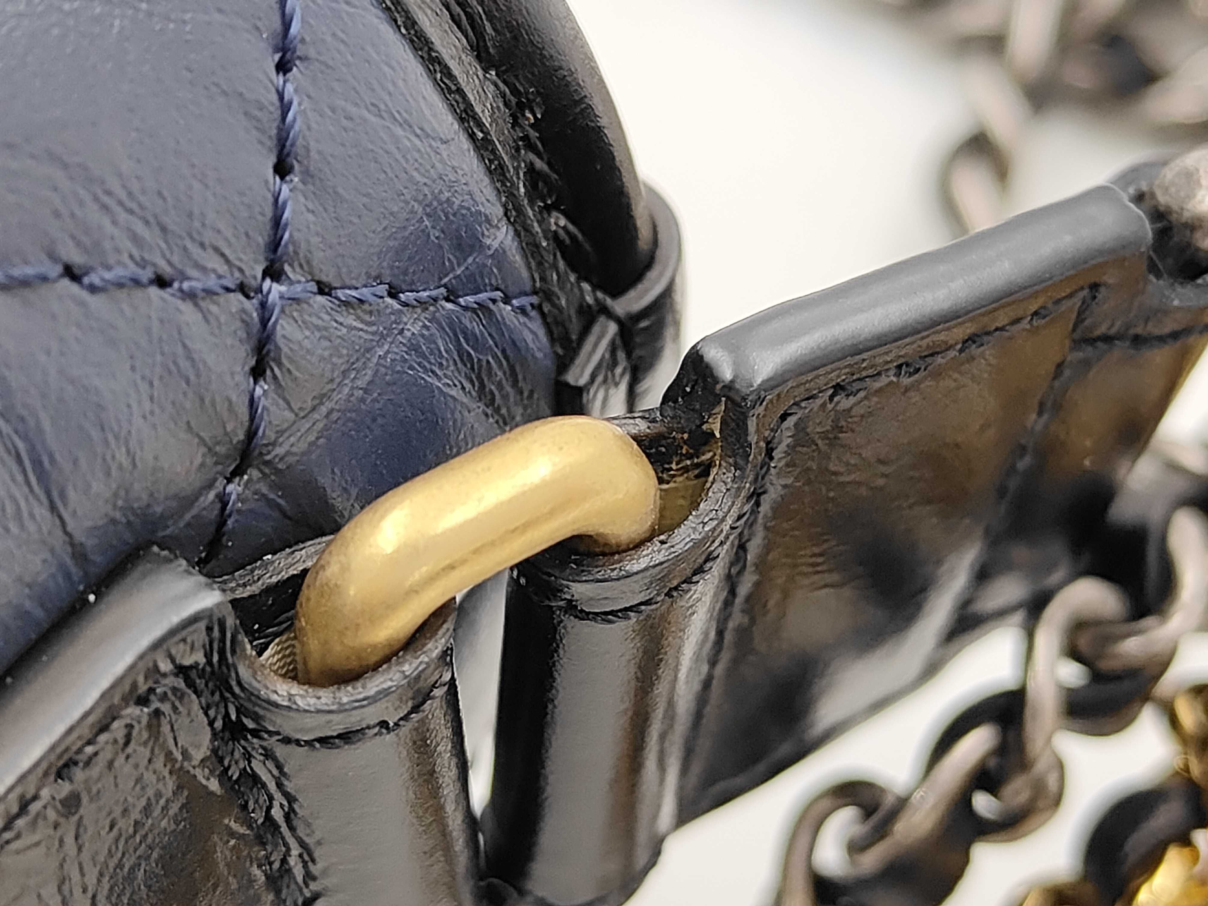 Gabrielle de Chain Shoulder Bag (with seal) — view 8