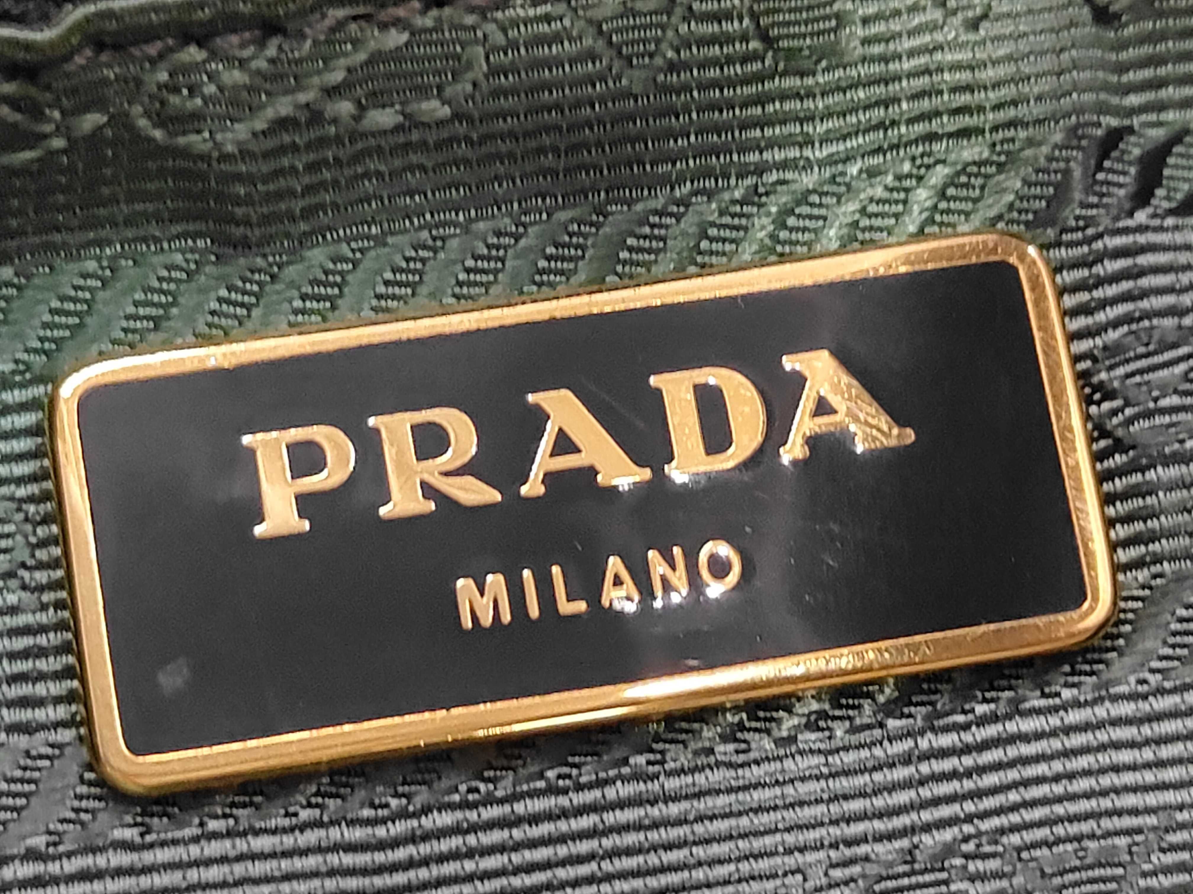 Nylon Prada Nylon 2-Way Bag Green Handbag — view 10