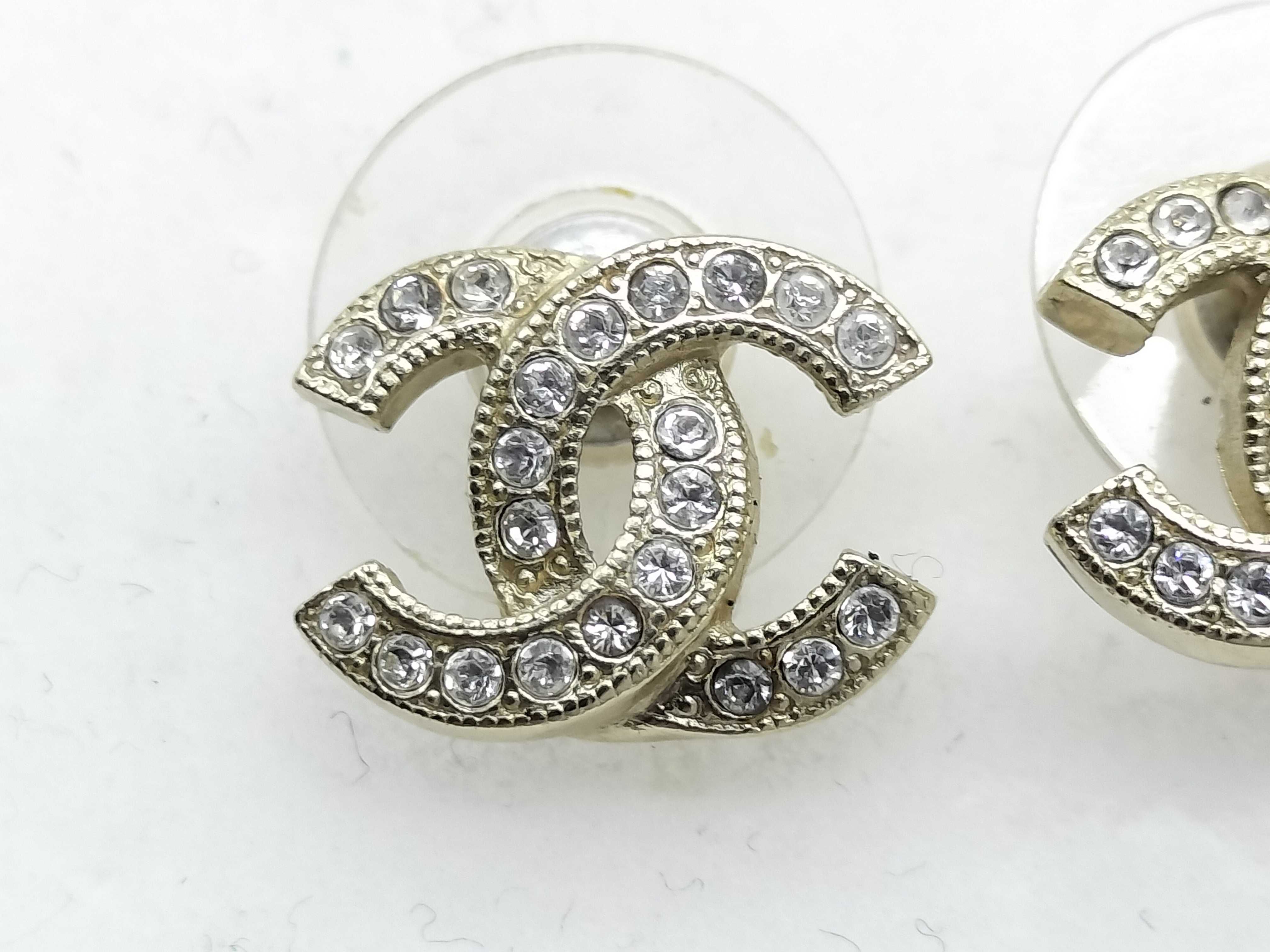 Earrings F17 V Earrings — view 2