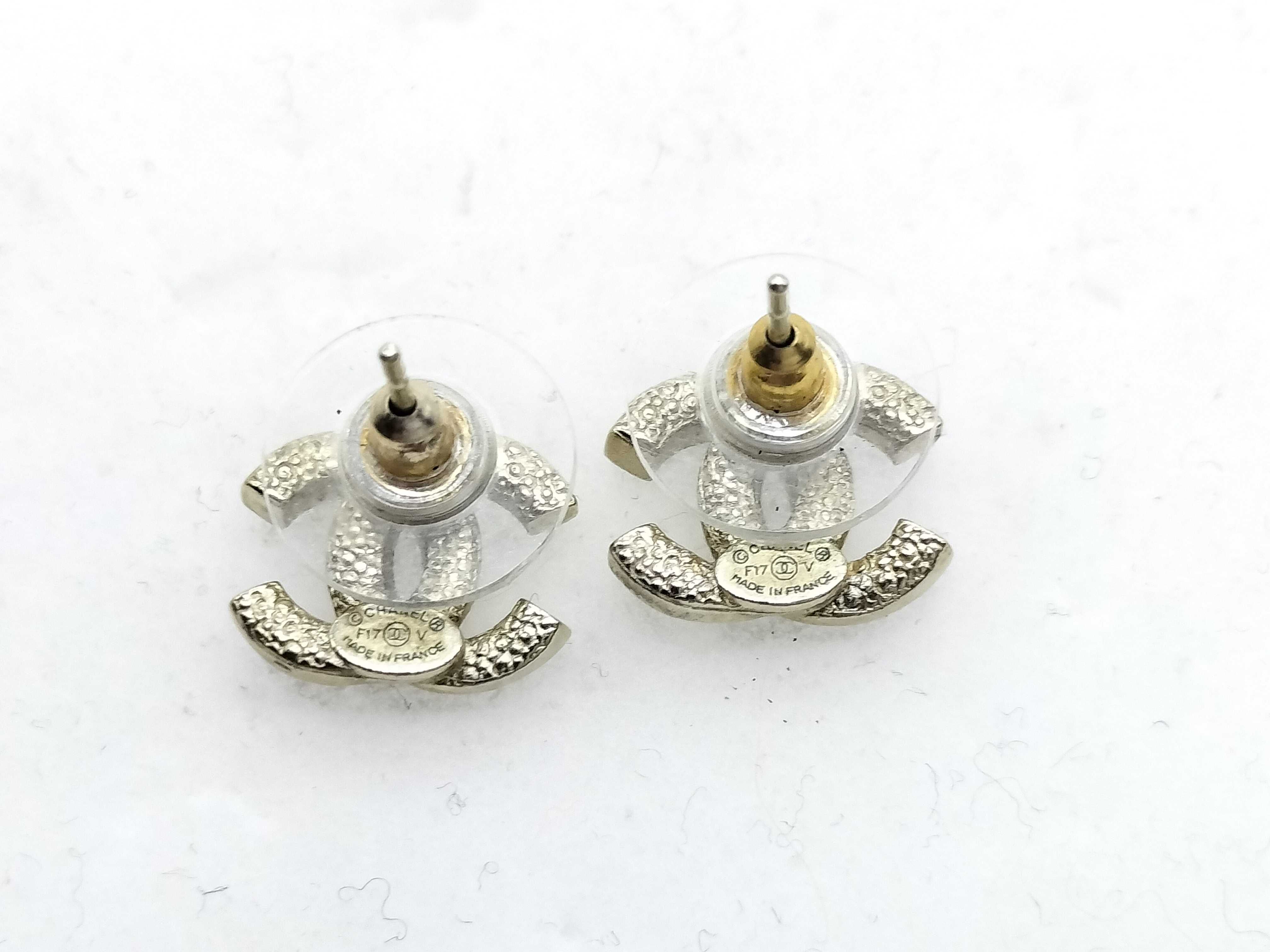 Earrings F17 V Earrings — view 3