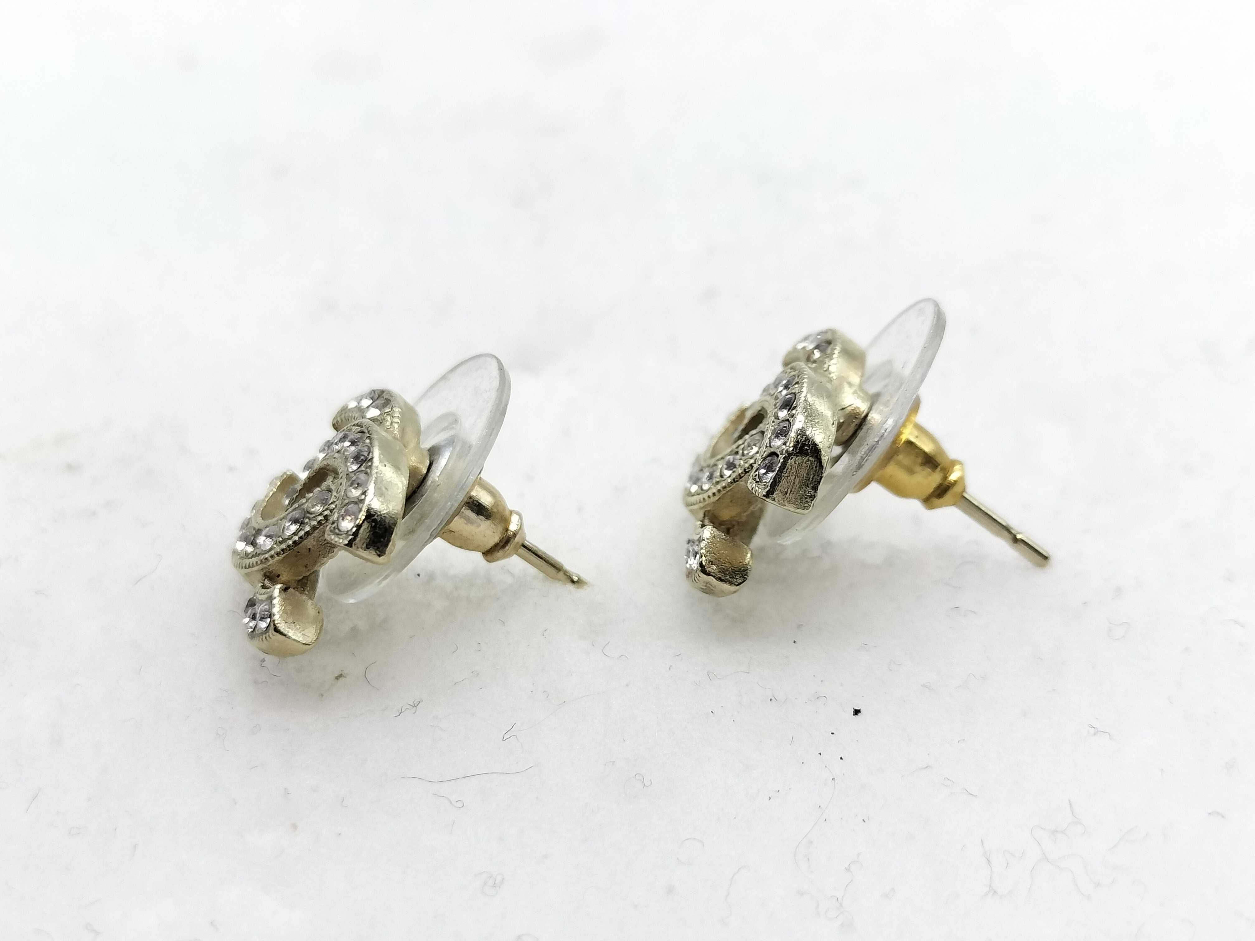 Earrings F17 V Earrings — view 4