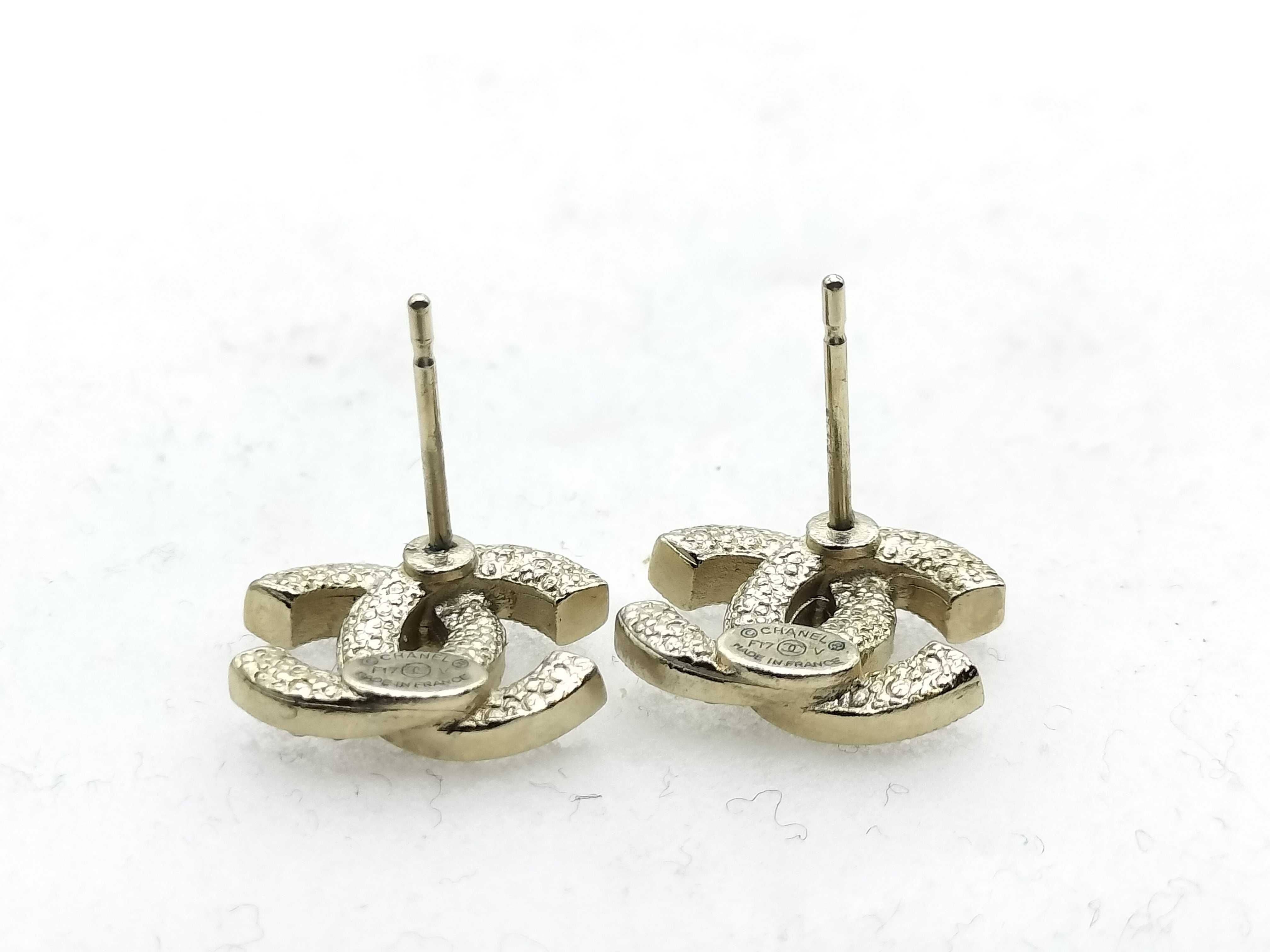 Earrings F17 V Earrings — view 5