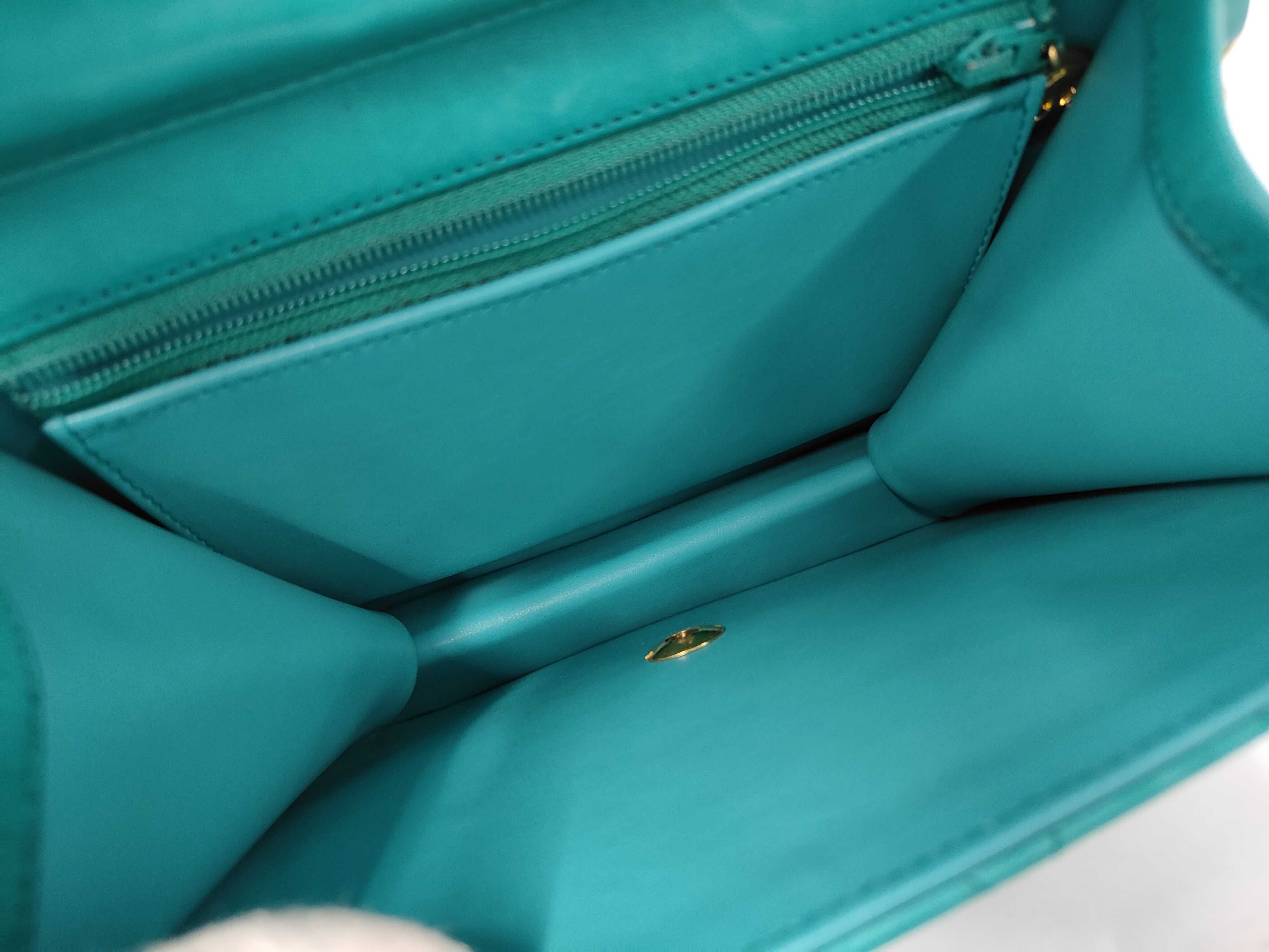 Matelassé Chain Shoulder Bag, Lambskin Shoulder Bag — view 9