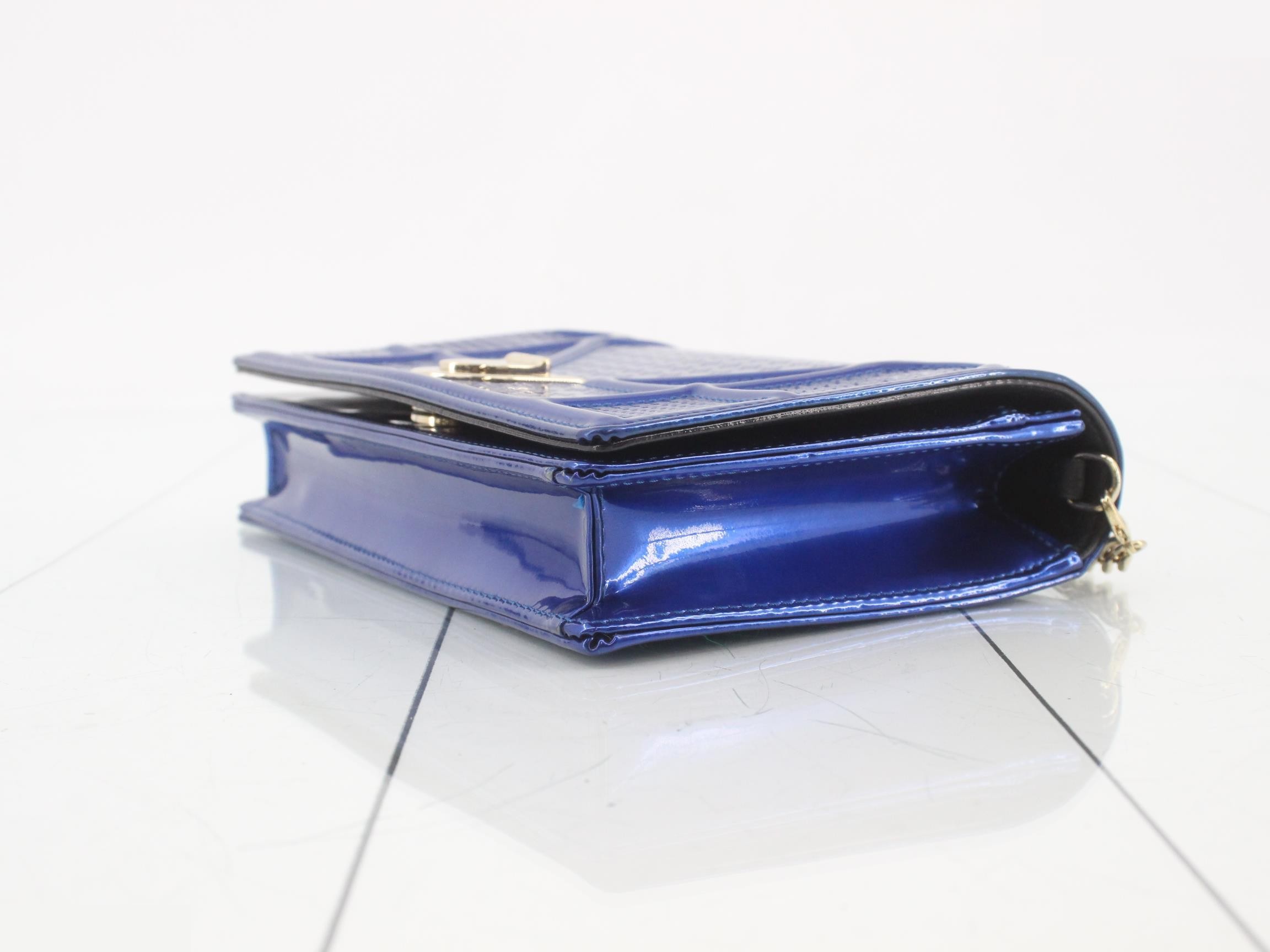 Diorama Enamel Chain Shoulder Bag (Blue) — view 6