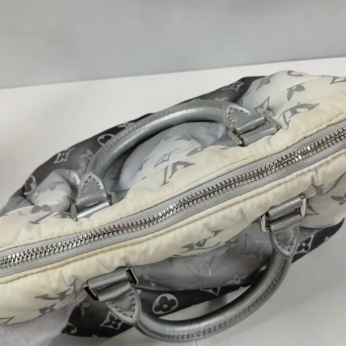 LV SKI Speedy Bandoulière 25 M11848 Silver (RFID detected) — view 12